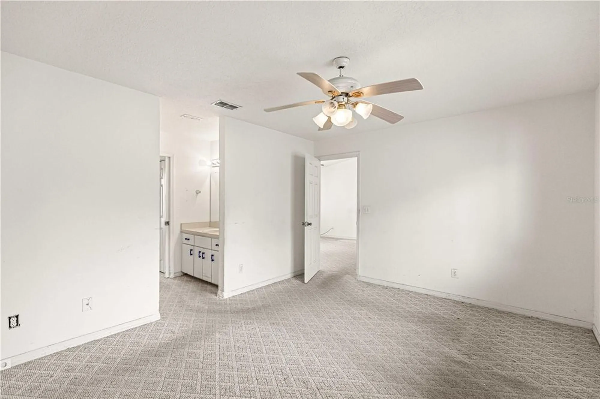 Property Slideshow image 14 of 26 | 10452 sw 62nd terrace rd, Ocala, FL, 34476