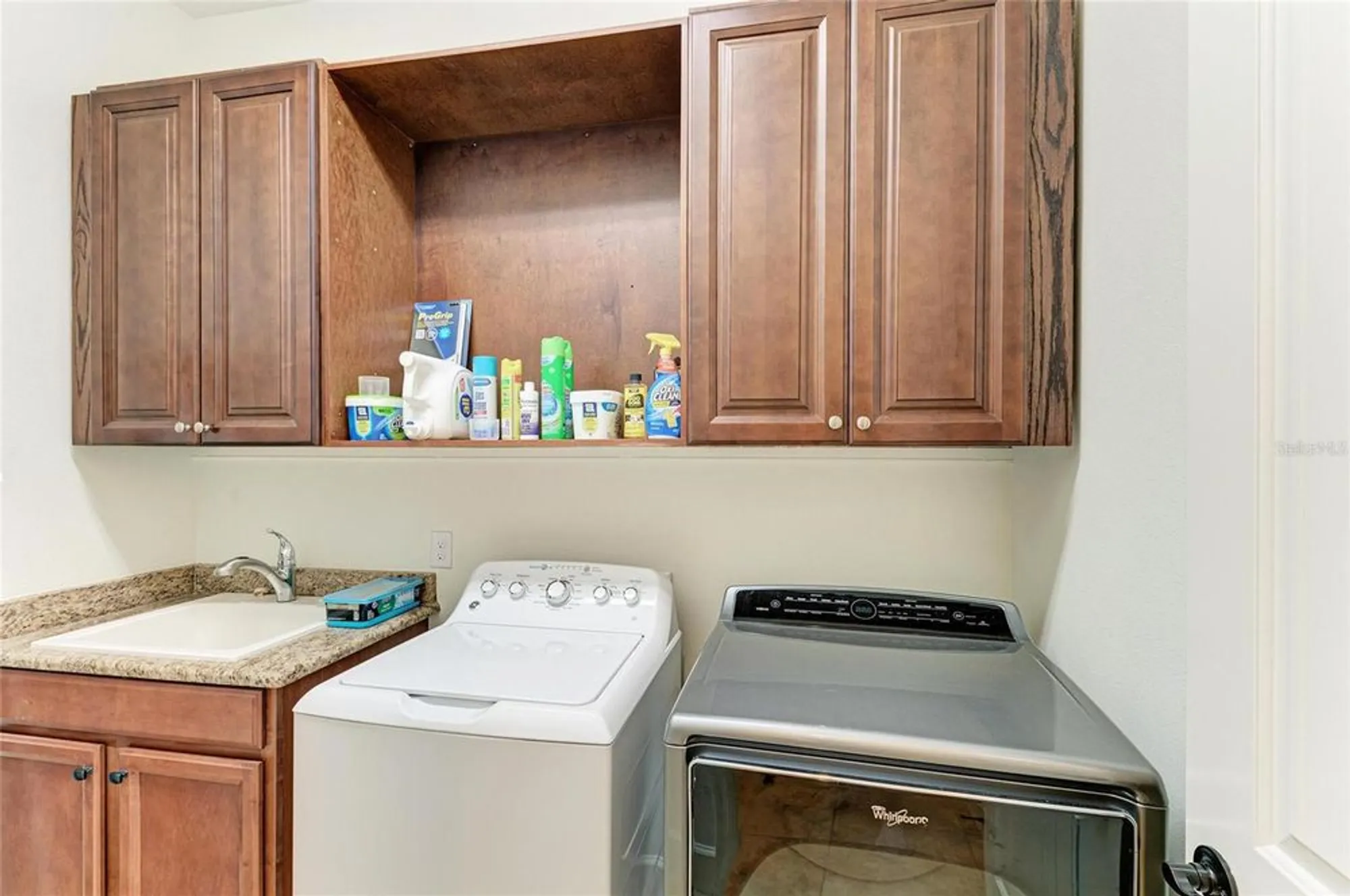 Property Slideshow image 39 of 100 | 258 sapphire lake dr unit 202, Bradenton, FL, 34209