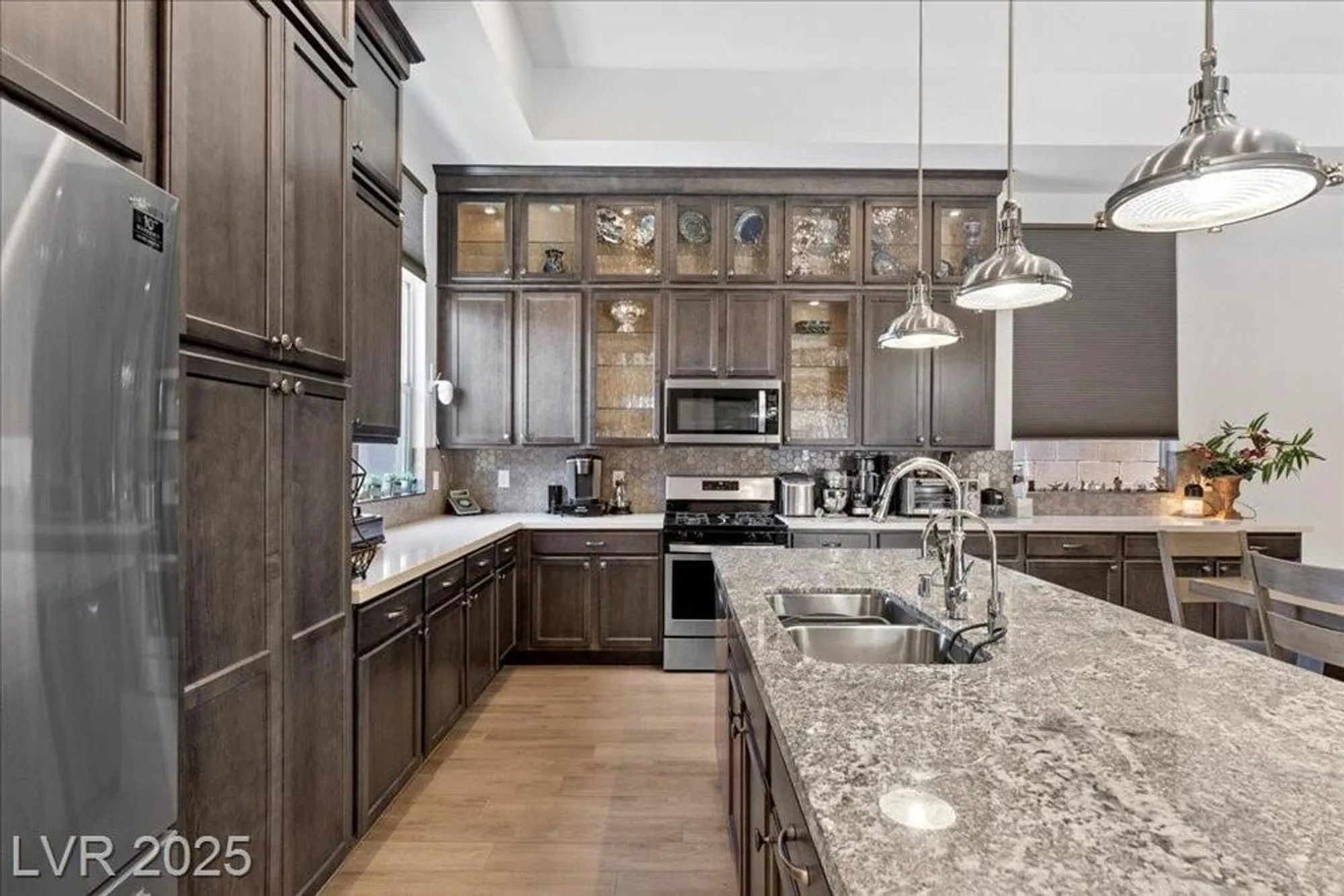 Property Slideshow image 24 of 77 | 6722 desert crimson st, Las Vegas, NV, 89148