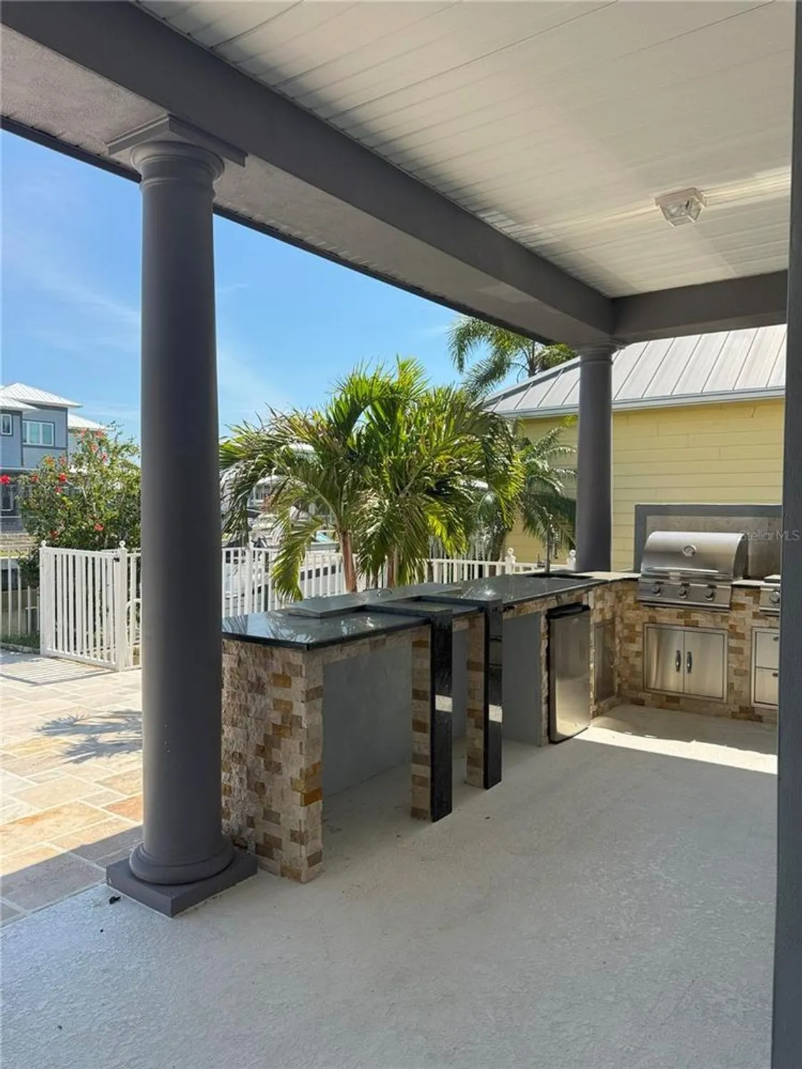 Property Slideshow image 58 of 100 | 625 mirabay blvd, Apollo Beach, FL, 33572