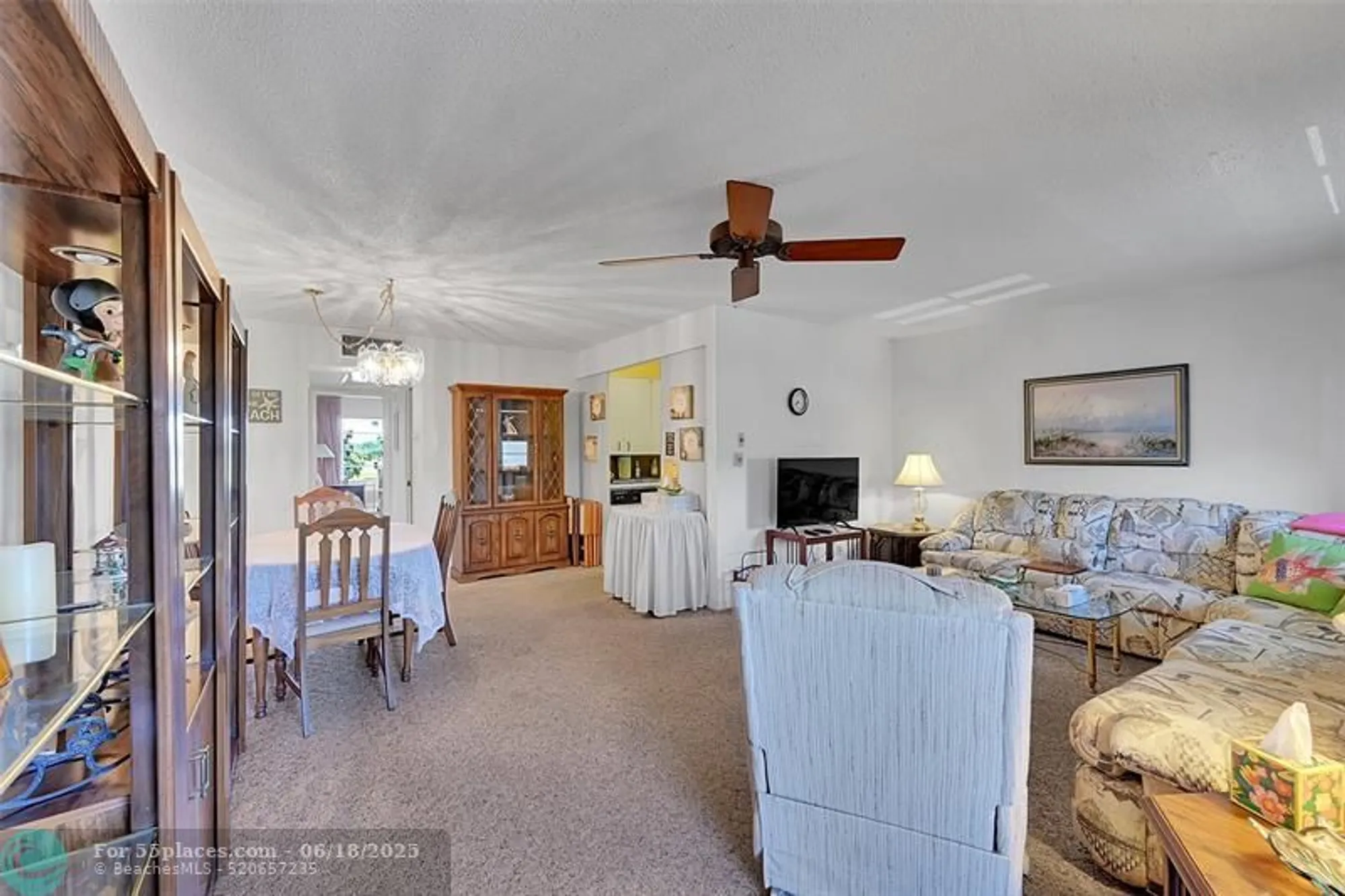 Property Slideshow image 9 of 48 | 2801 victoria way apt d3, Coconut Creek, FL, 33066