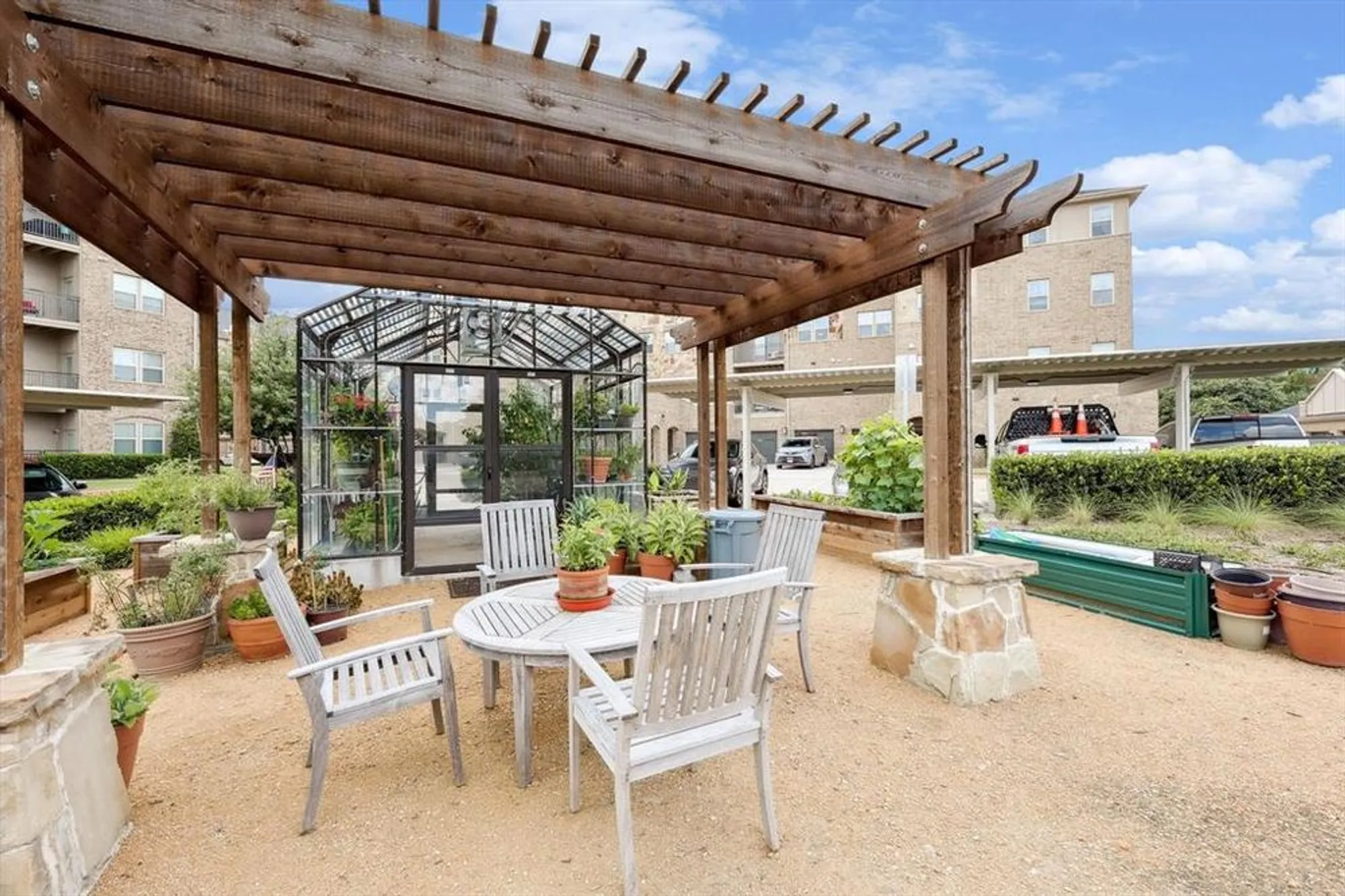 Property Slideshow image 27 of 38 | 1735 wittington pl apt 3308, Dallas, TX, 75234