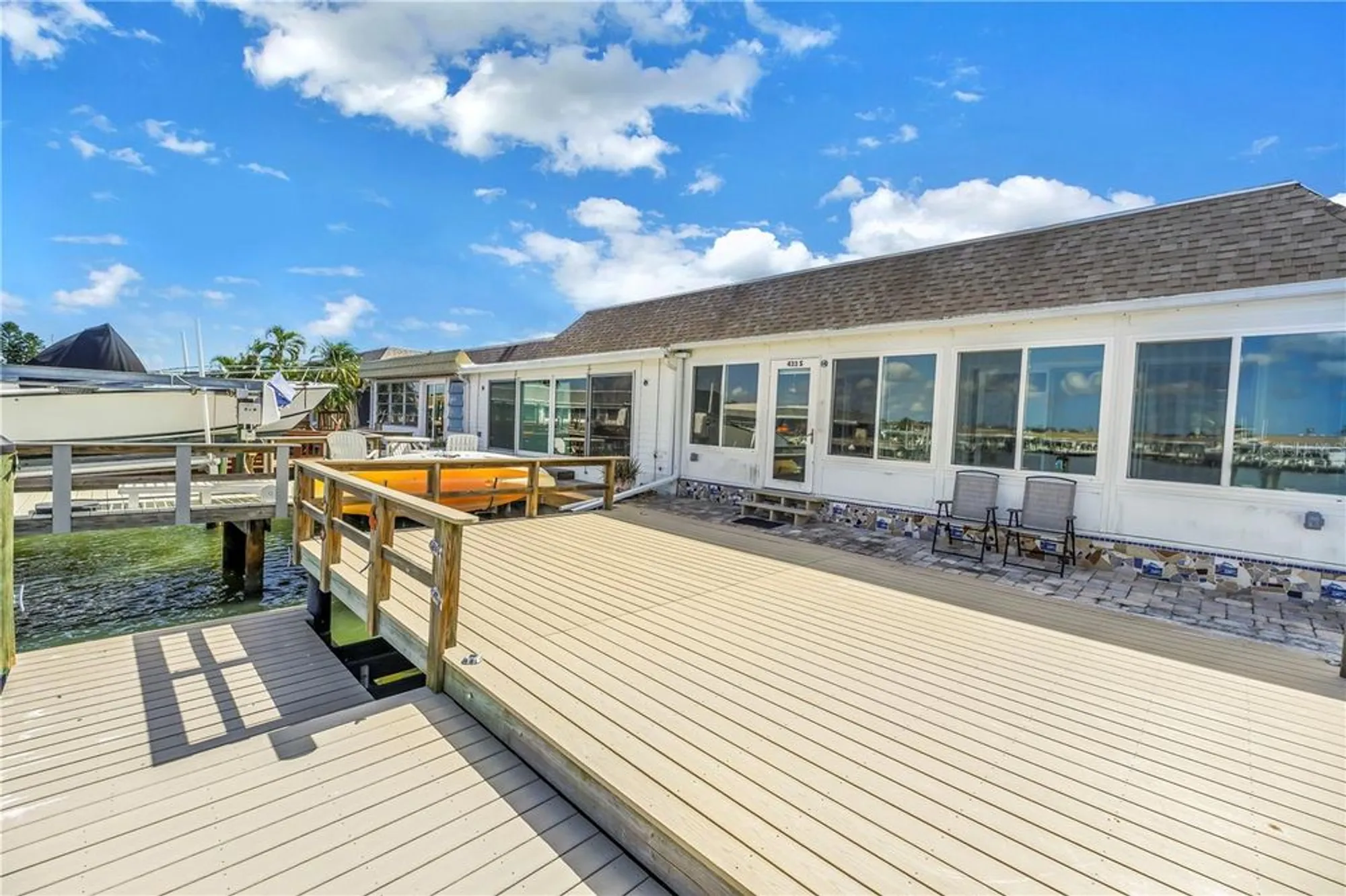 Property Slideshow image 85 of 97 | 433 boca ciega point blvd s # 1012, St Petersburg, FL, 33708