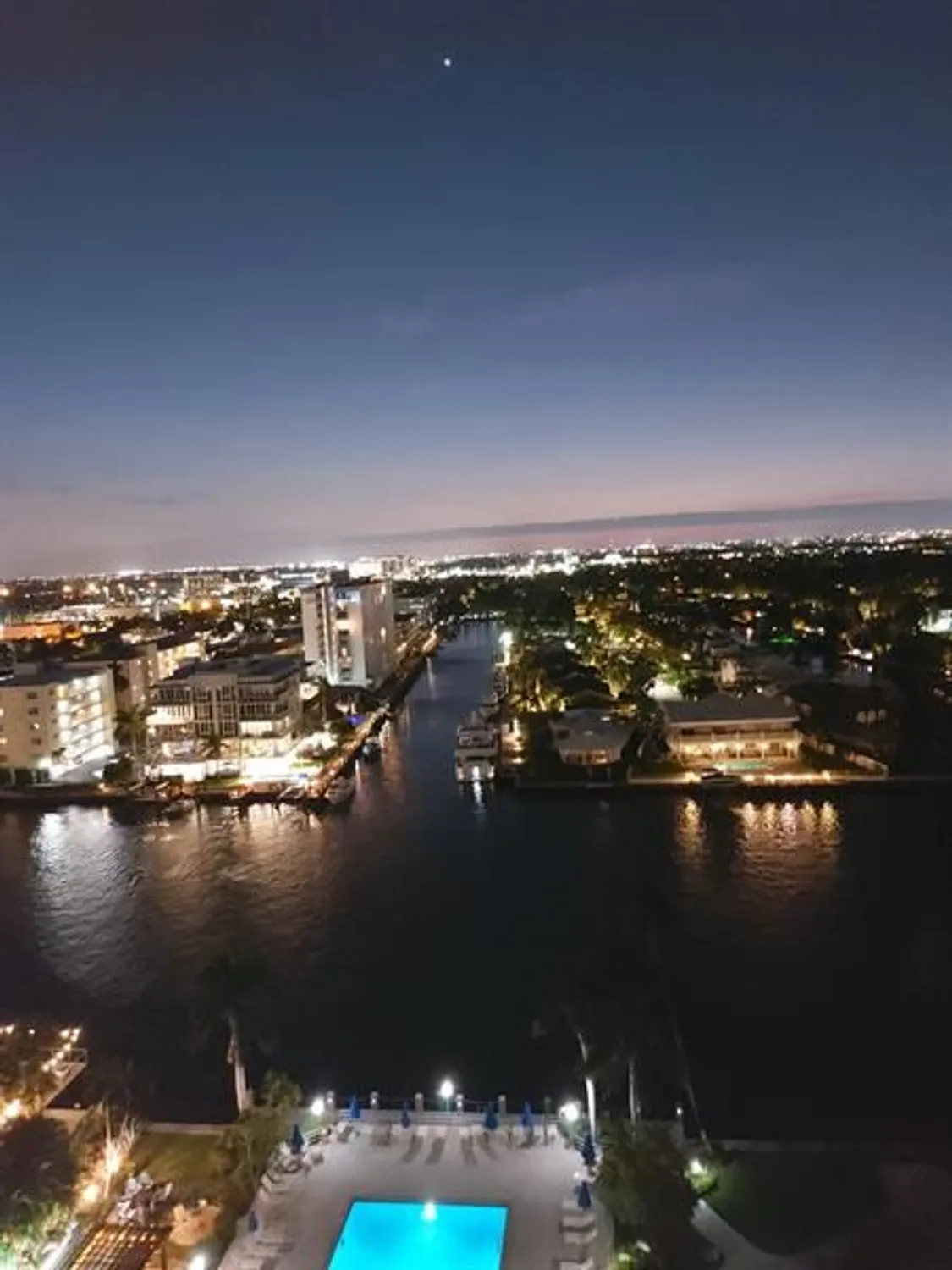 Property Slideshow image 9 of 47 | 3233 ne 34th st 1517, Fort Lauderdale, FL, 33308