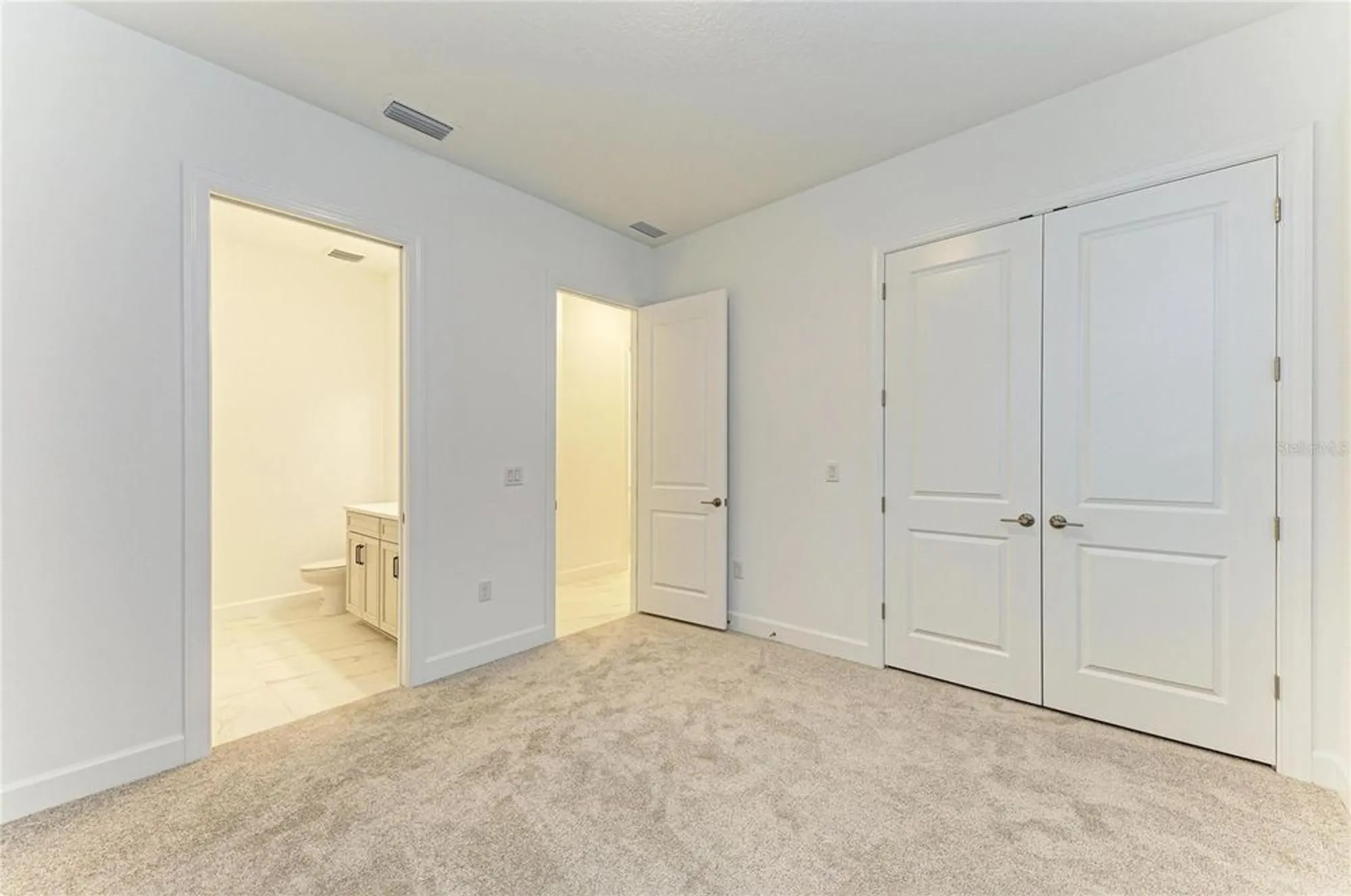 Property Slideshow image 42 of 72 | 3303 vicenza ct, Lakewood Ranch, FL, 34211