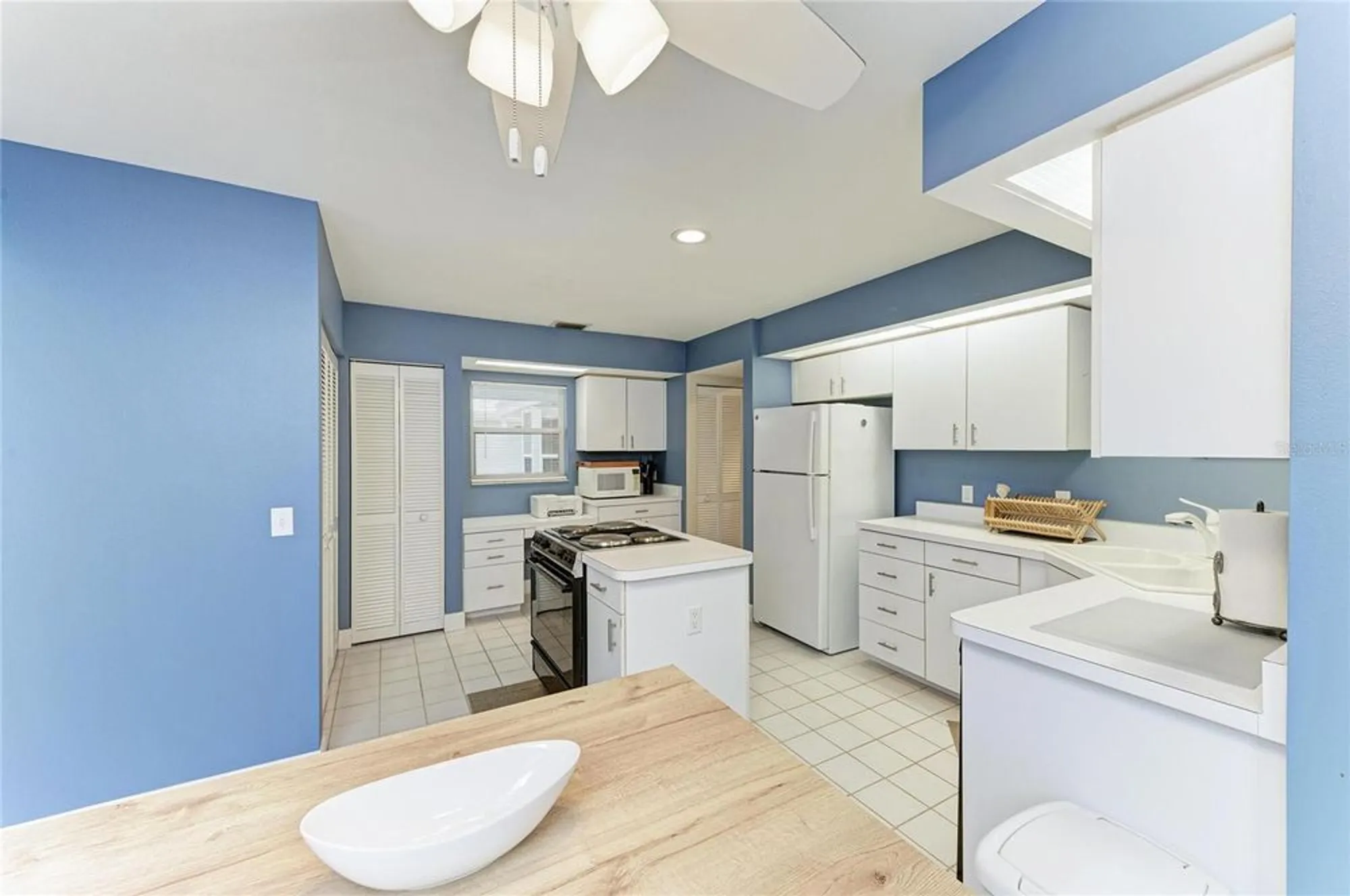 Property Slideshow image 19 of 78 | 729 brightside crescent dr 33, Venice, FL, 34293