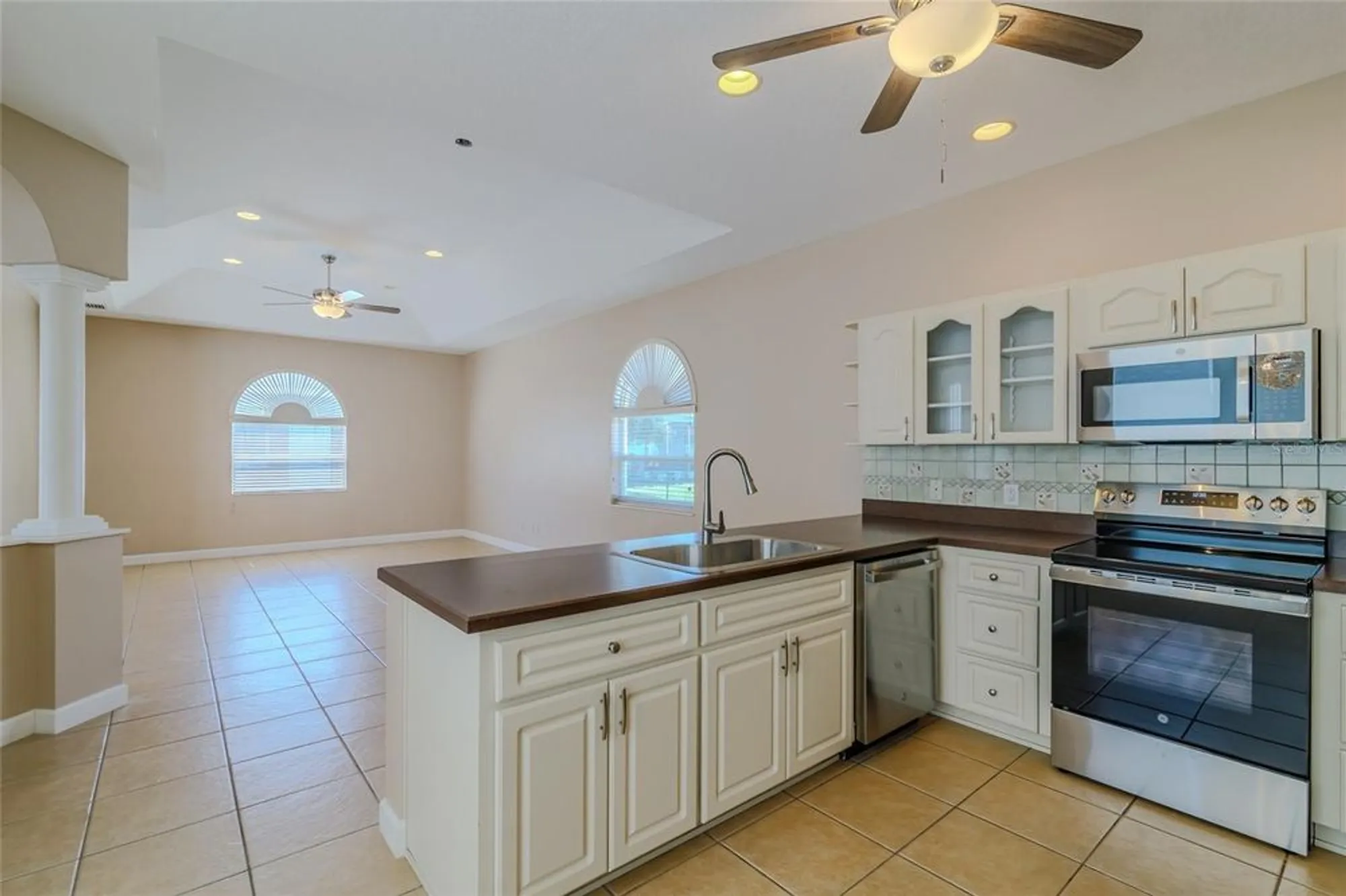 Property Slideshow image 6 of 40 | 5916 nw 27th pl, Ocala, FL, 34482