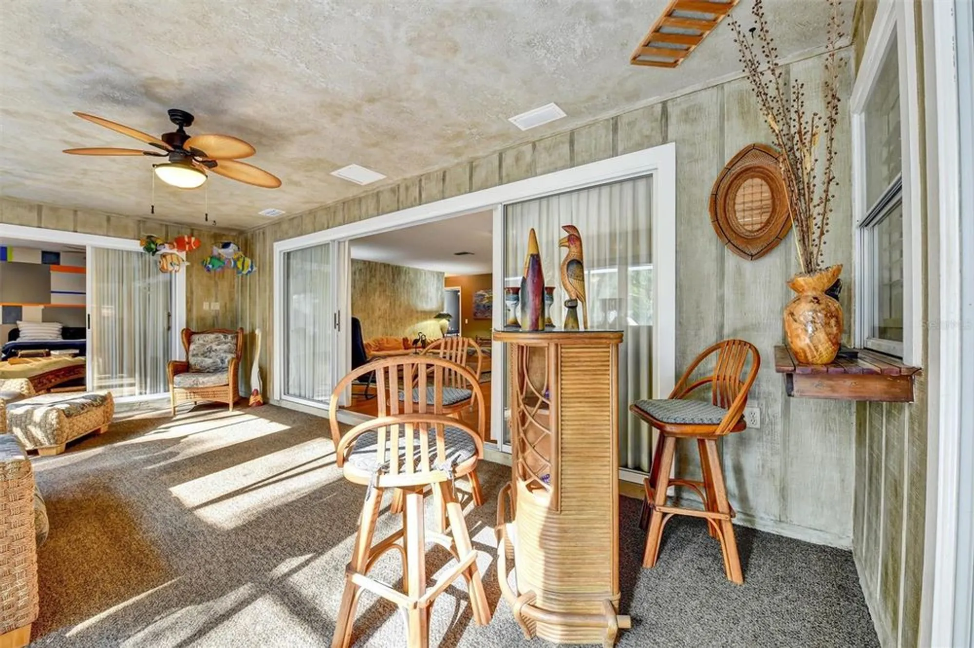 Property Slideshow image 30 of 63 | 4610 sandpointe dr, New Port Richey, FL, 34655