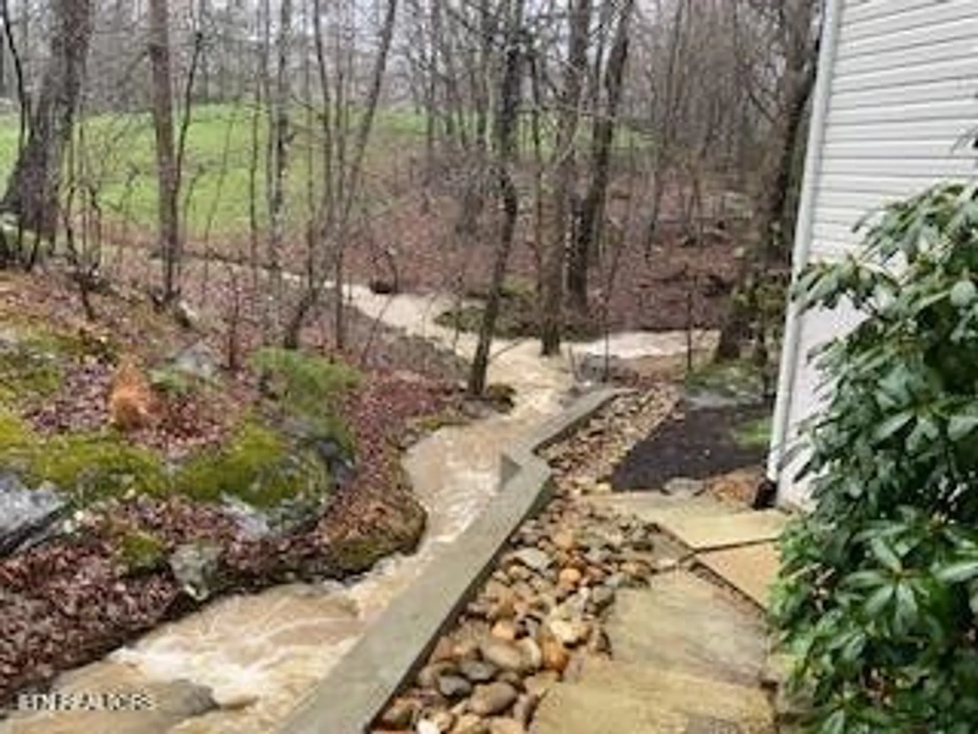 Property Slideshow image 9 of 38 | 152 stonewood dr, Crossville, TN, 38558