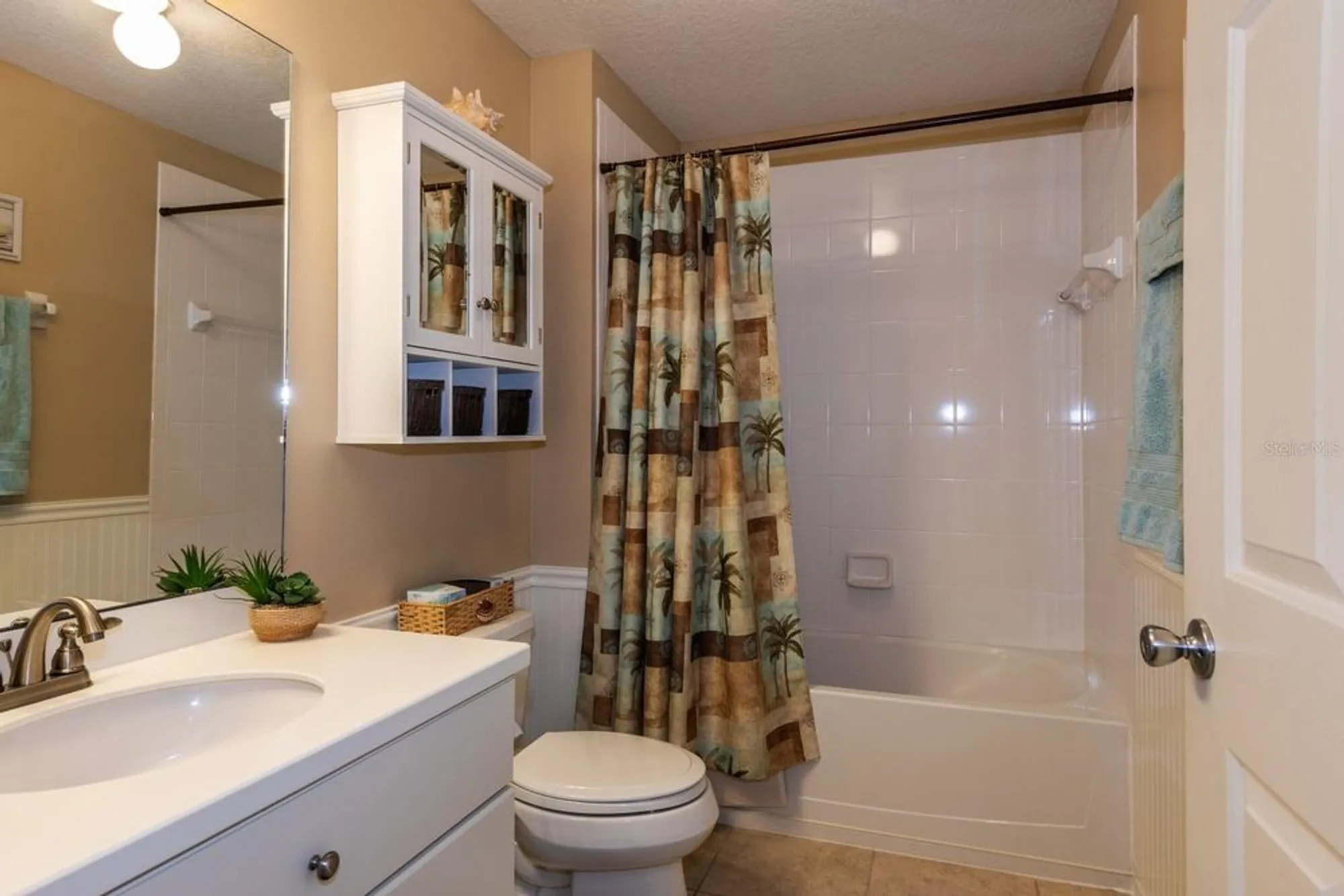 Property Slideshow image 16 of 21 | 5714 celebration way, Leesburg, FL, 34748