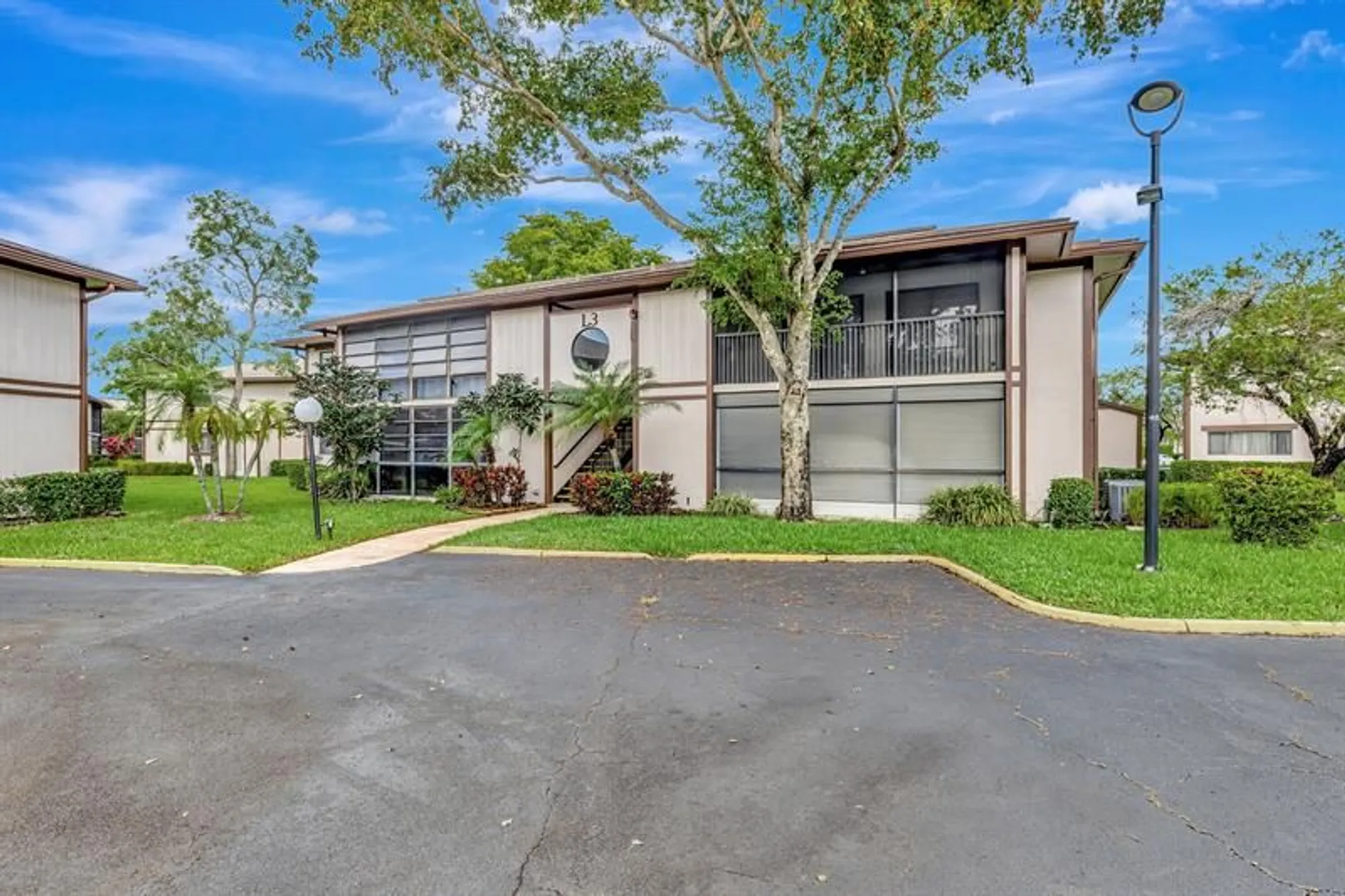 Property Slideshow image 22 of 25 | 9460 s belfort cir # l3-111, Tamarac, FL, 33321