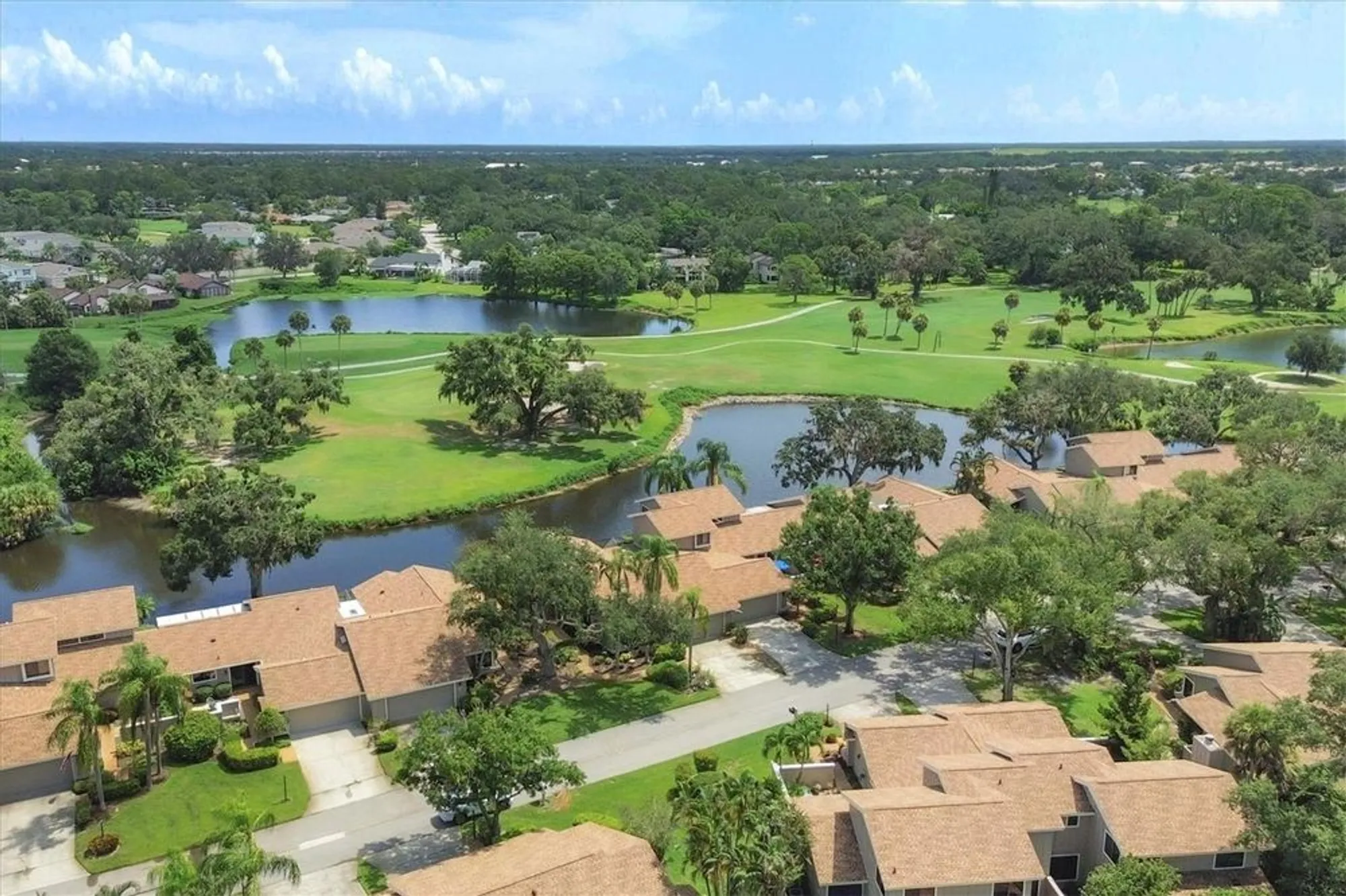 Property Slideshow image 59 of 78 | 4555 forest wood trl 23, Sarasota, FL, 34241