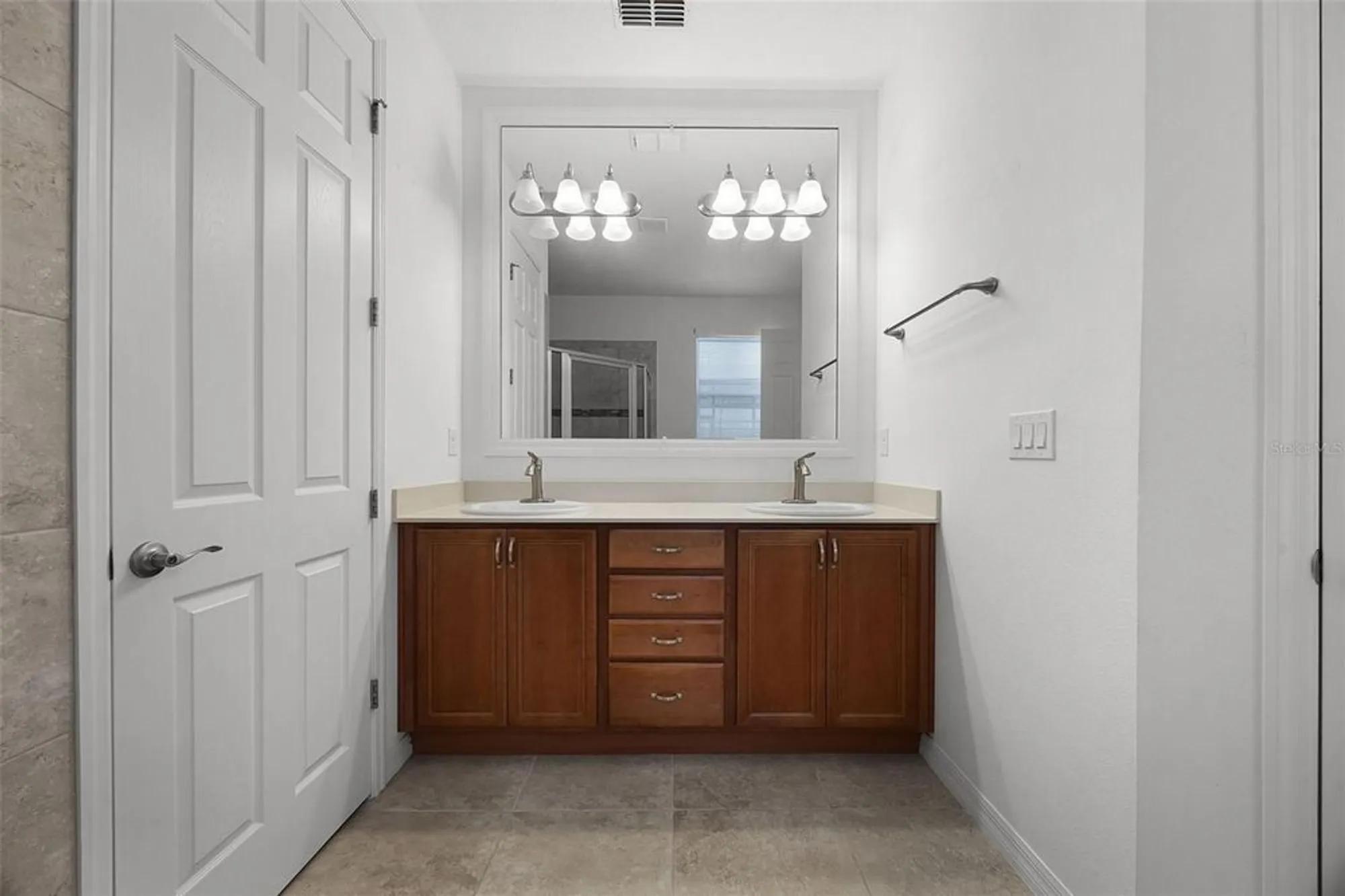 Property Slideshow image 38 of 94 | 780 mystic hill ct, Poinciana, FL, 34759