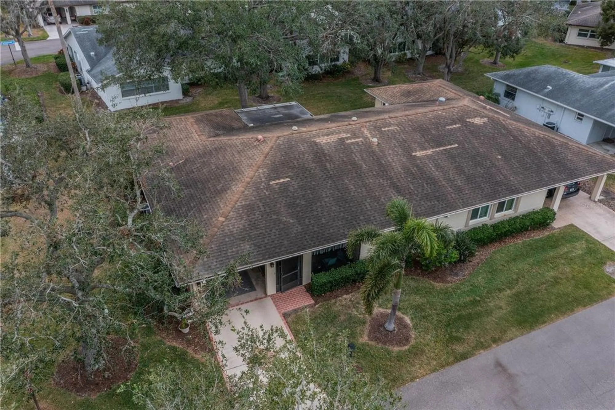 Property Slideshow image 7 of 34 | 2035 hampstead cir # 275, Sun City Center, FL, 33573