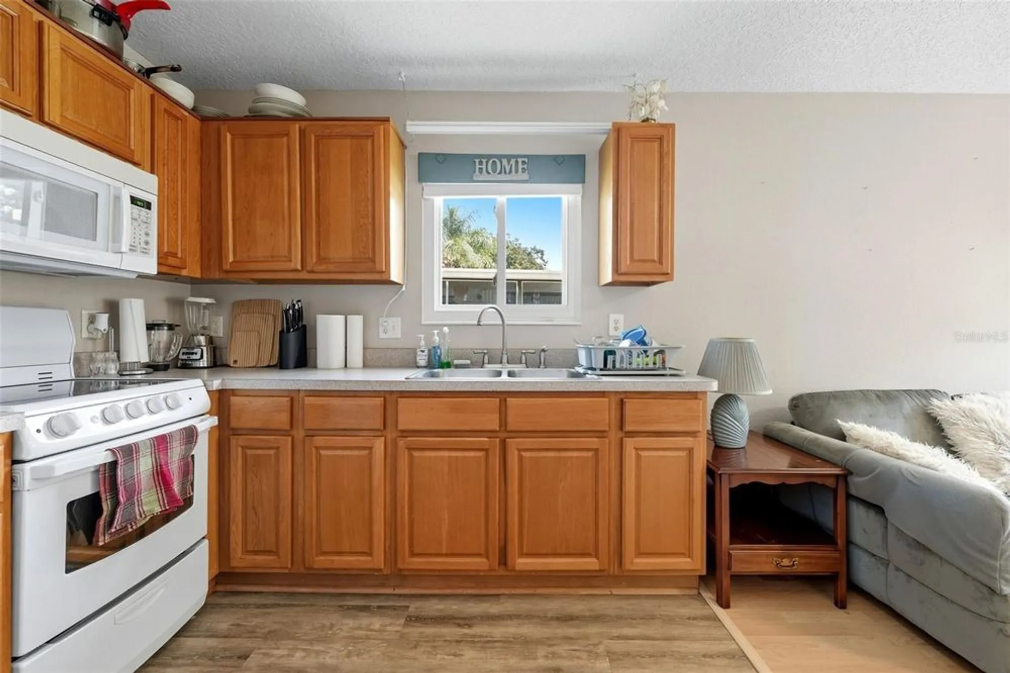 Property Slideshow image 11 of 34 | 543 cottage park ln, Leesburg, FL, 34748