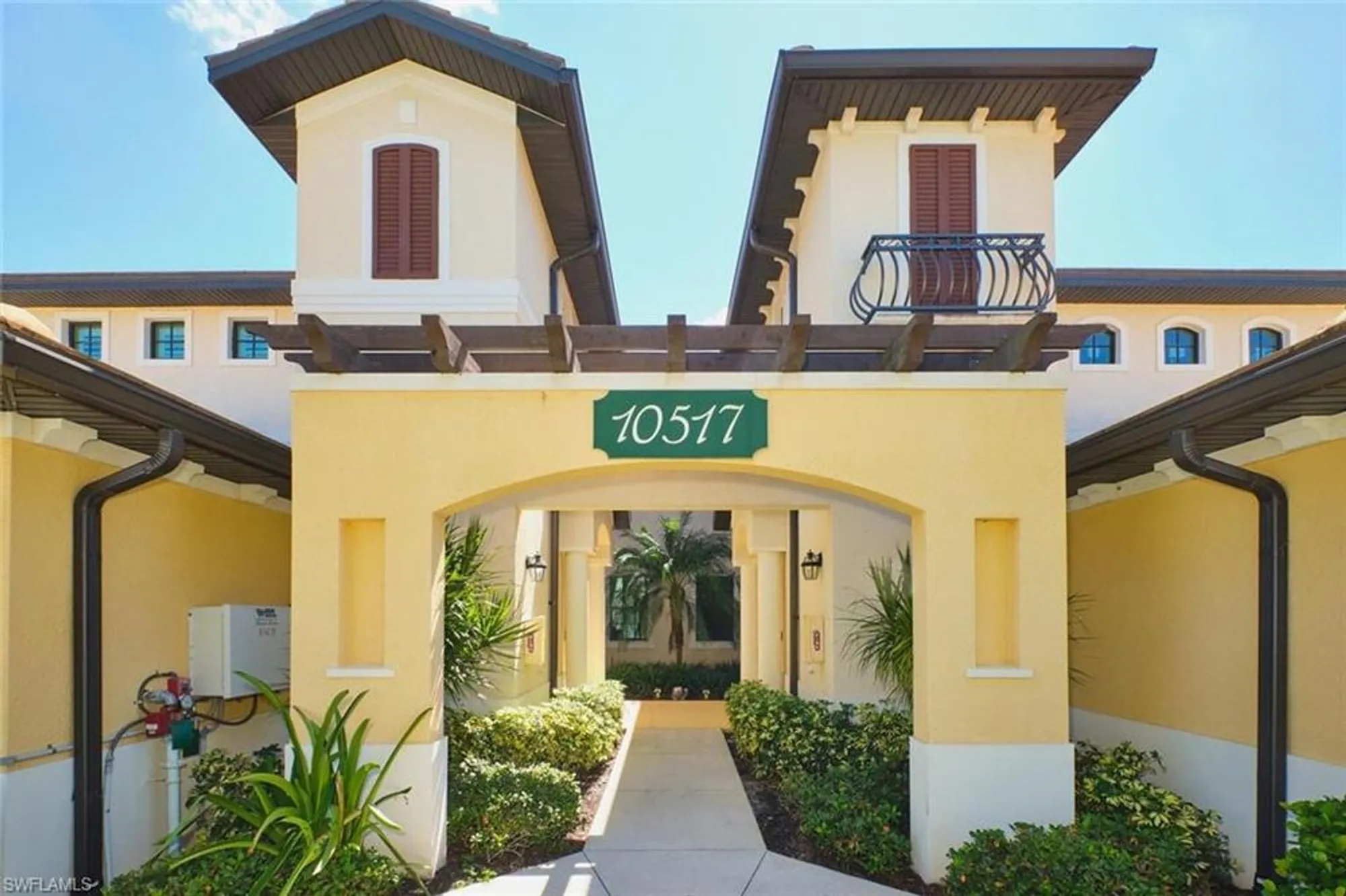 Property Slideshow image 3 of 50 | 10517 casella way apt 201, Fort Myers, FL, 33913