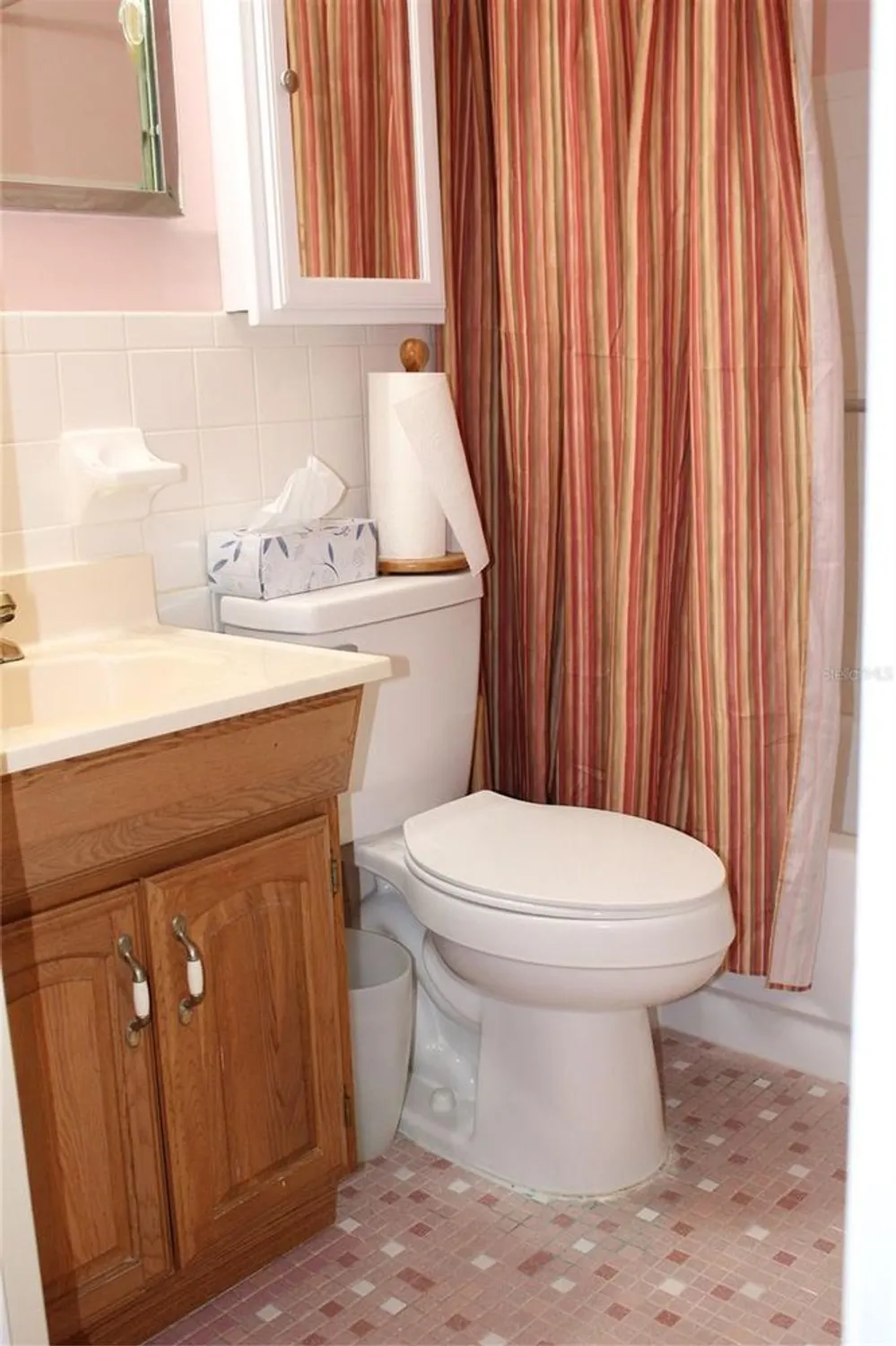 Property Slideshow image 31 of 39 | 2360 irish ln 16, Clearwater, FL, 33763