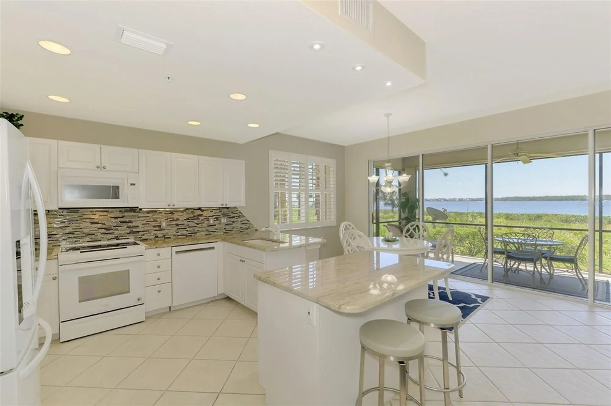 Property Slideshow image 15 of 82 | 4692 club dr # 101, Port Charlotte, FL, 33953