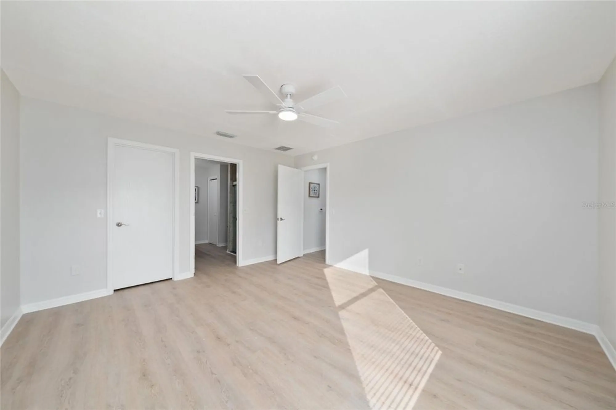 Property Slideshow image 21 of 46 | 2434 tatum ter, The Villages, FL, 32162