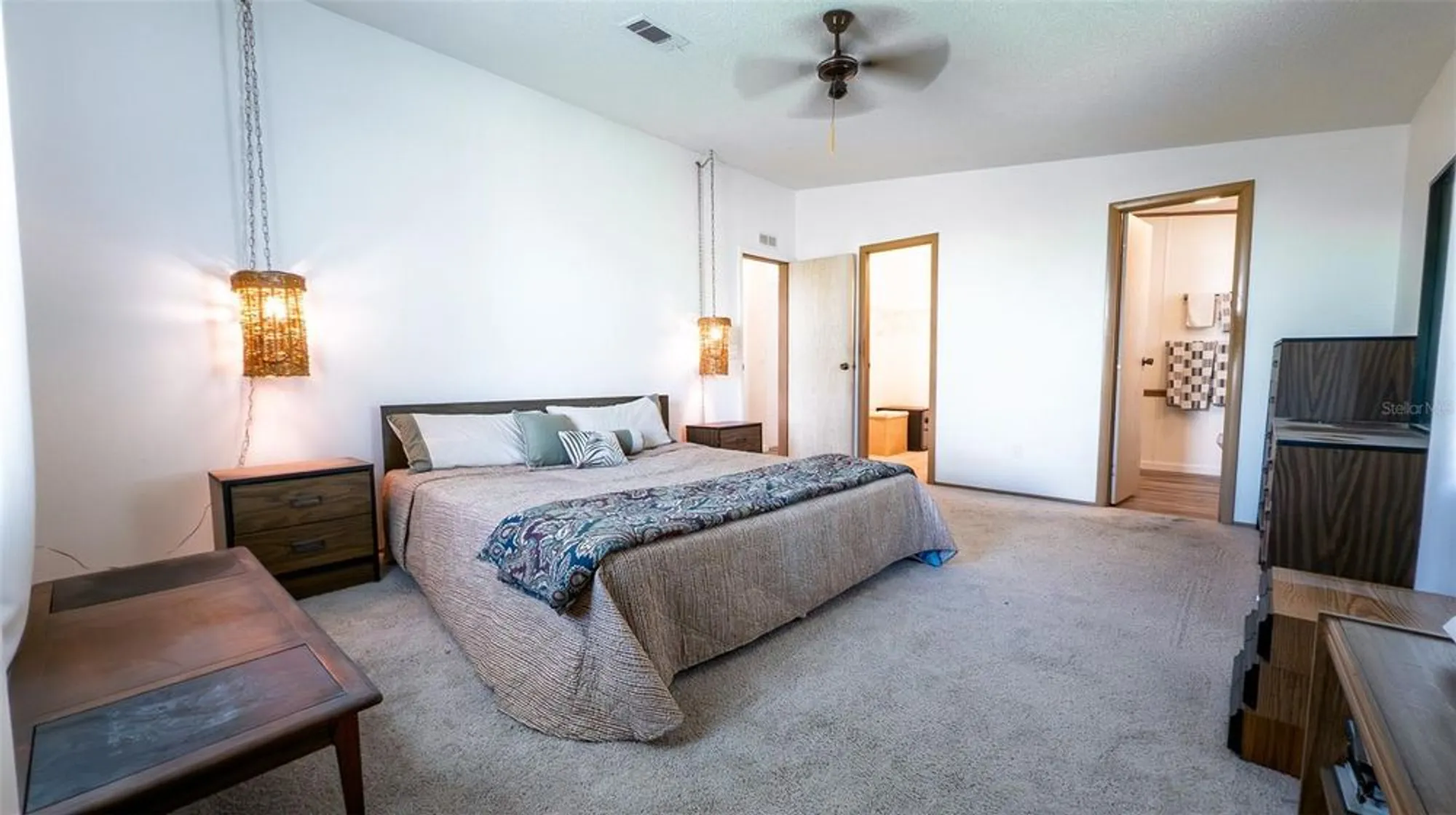 Property Slideshow image 5 of 25 | 1725 hilton head blvd, Lady Lake, FL, 32159