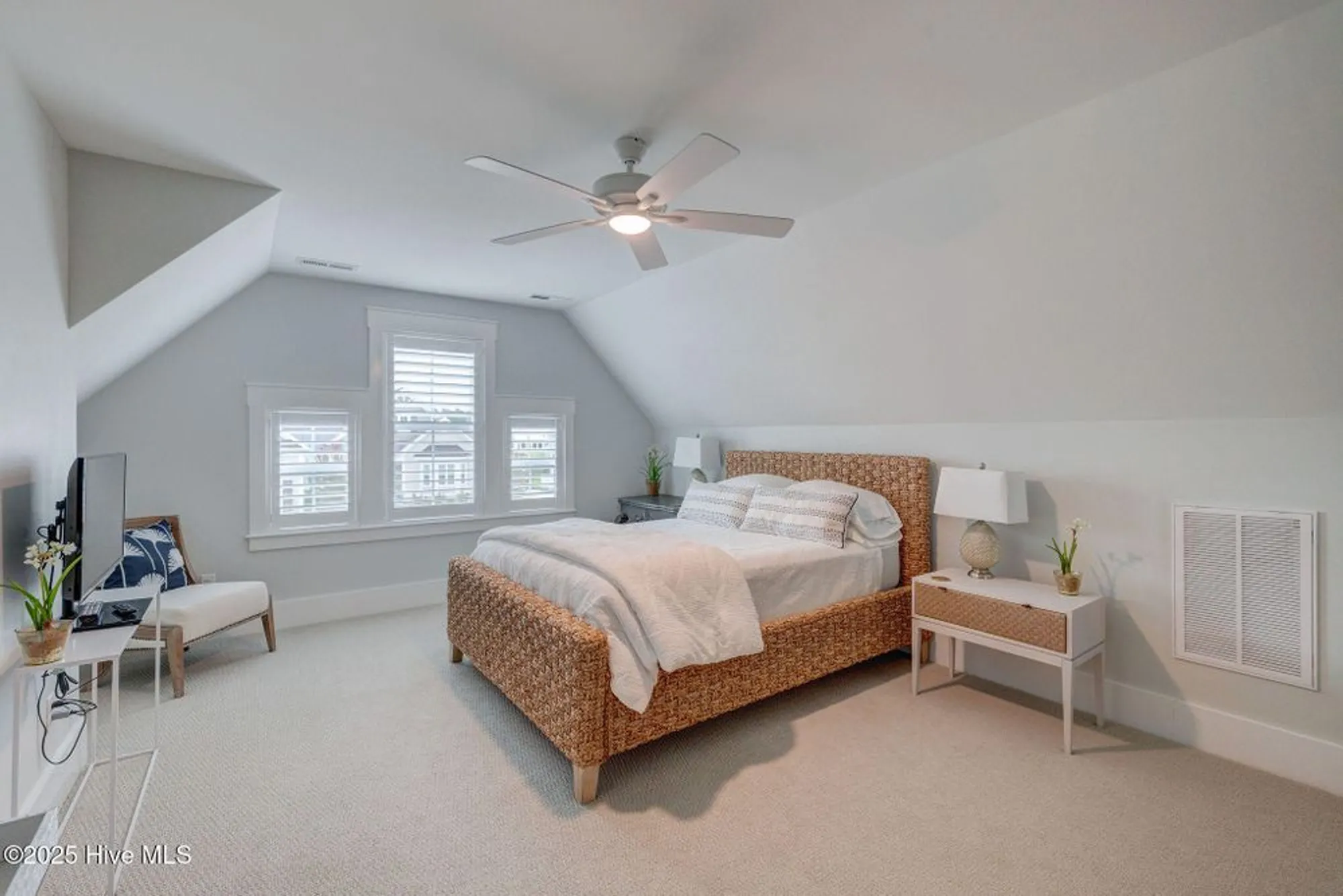 Property Slideshow image 38 of 100 | 5119 creswell dr, Leland, NC, 28451