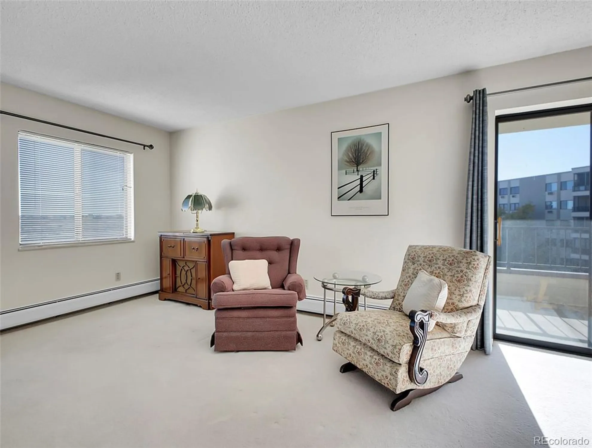Property Slideshow image 13 of 32 | 13850 e marina dr apt 401, Aurora, CO, 80014