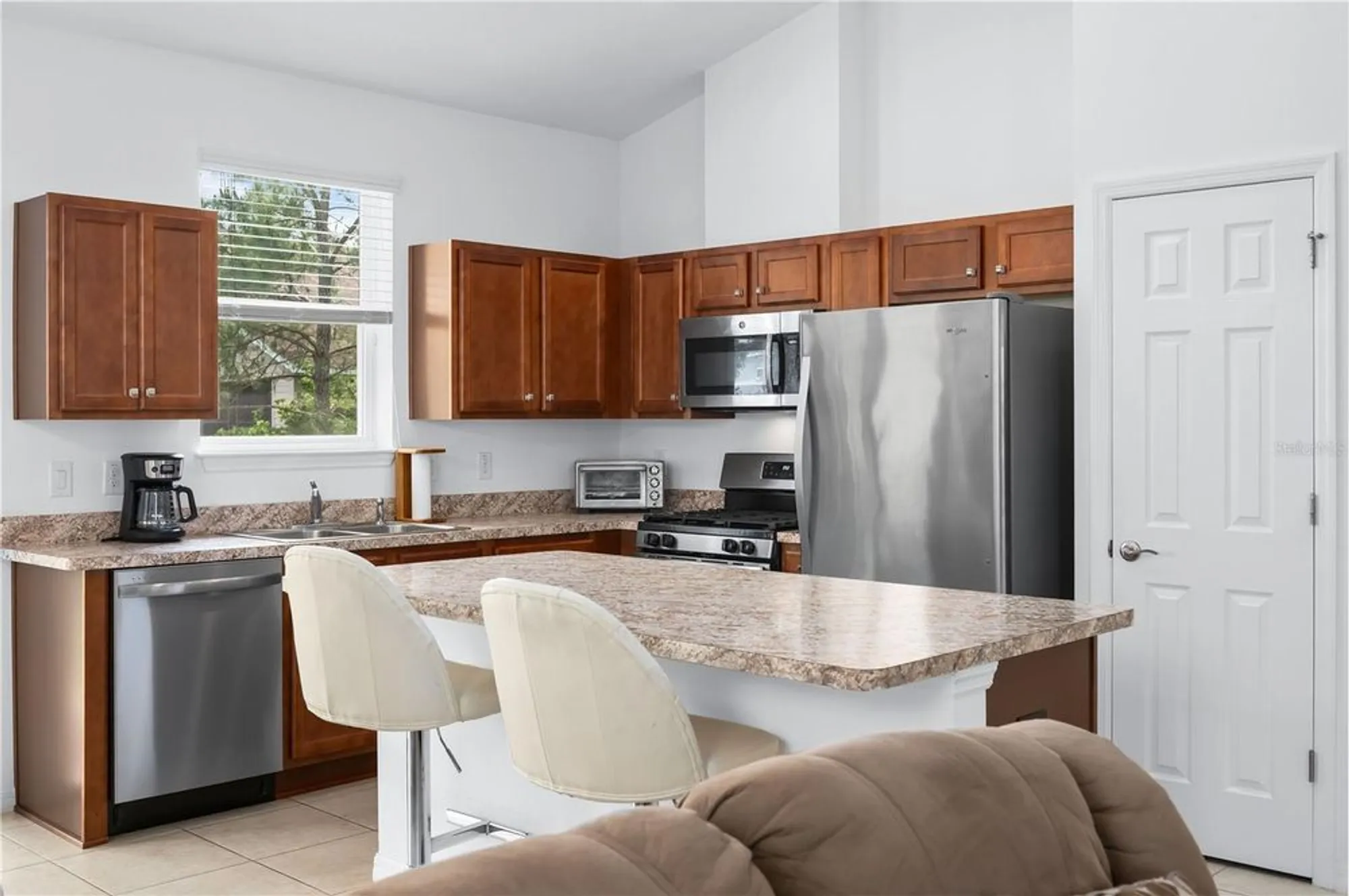 Property Slideshow image 7 of 66 | 5610 nw 37th lane rd, Ocala, FL, 34482