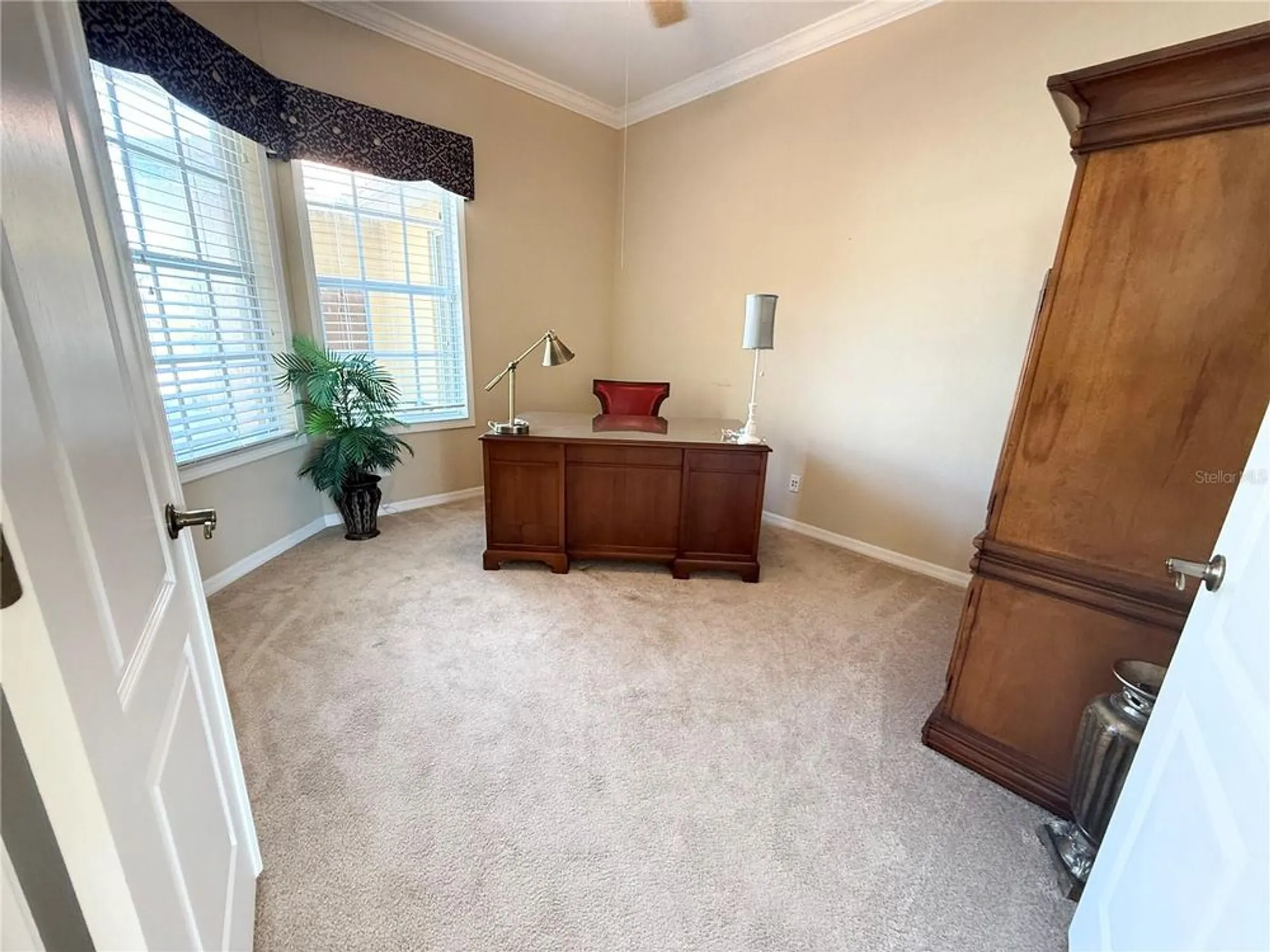 Property Slideshow image 18 of 52 | 1230 creek nine dr, North Port, FL, 34291