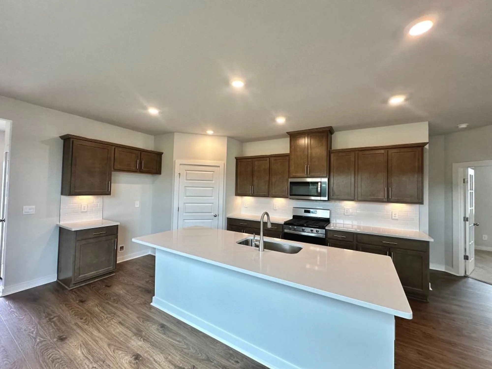 Property Slideshow image 4 of 53 | 2036 skippack pvt cir, Gallatin, TN, 37066