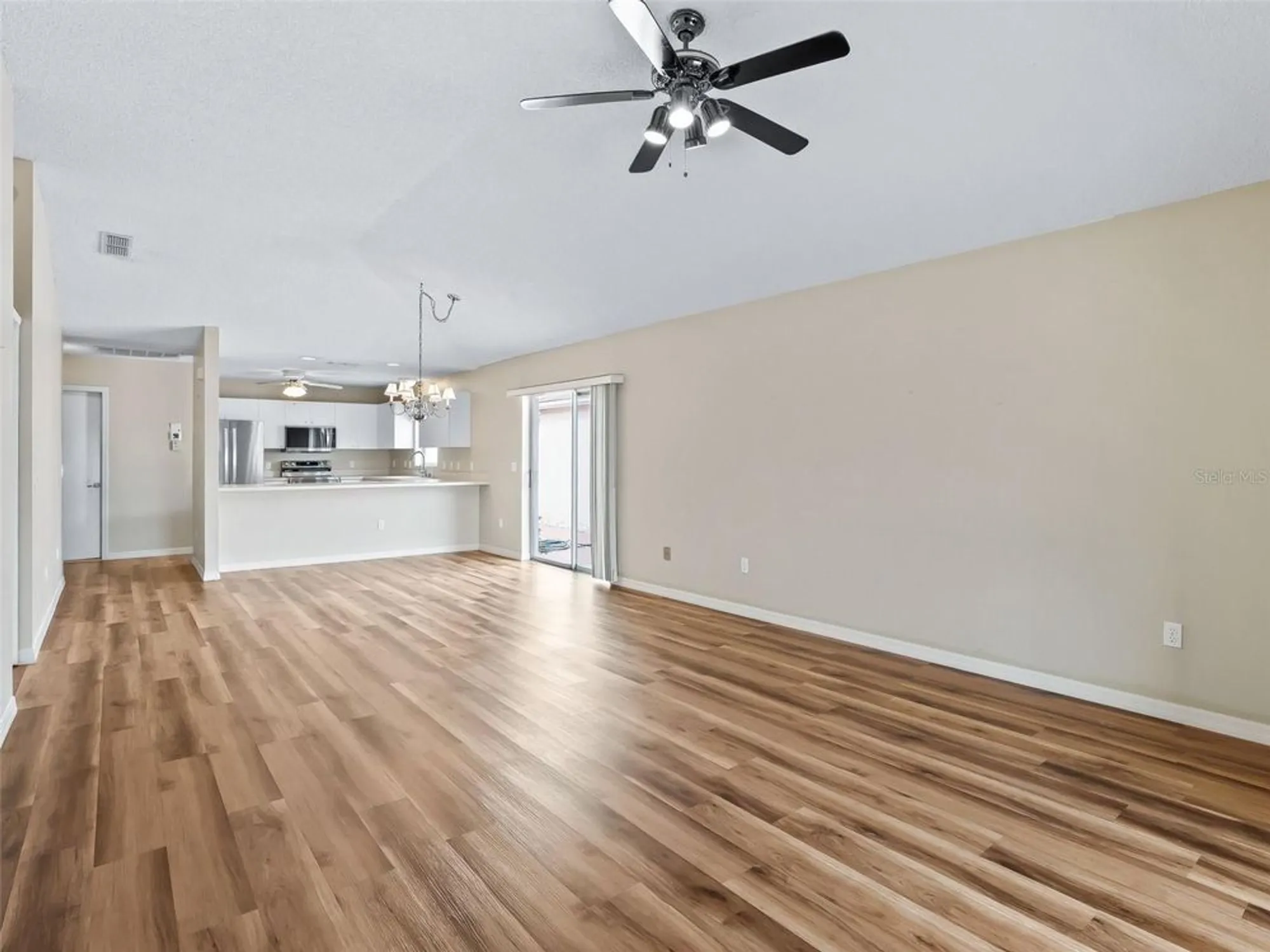 Property Slideshow image 6 of 41 | 873 oviedo rd, The Villages, FL, 32159