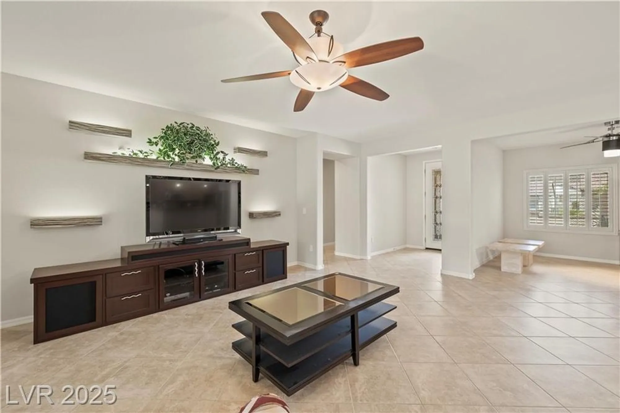 Property Slideshow image 7 of 31 | 2151 shadow canyon dr, Henderson, NV, 89044