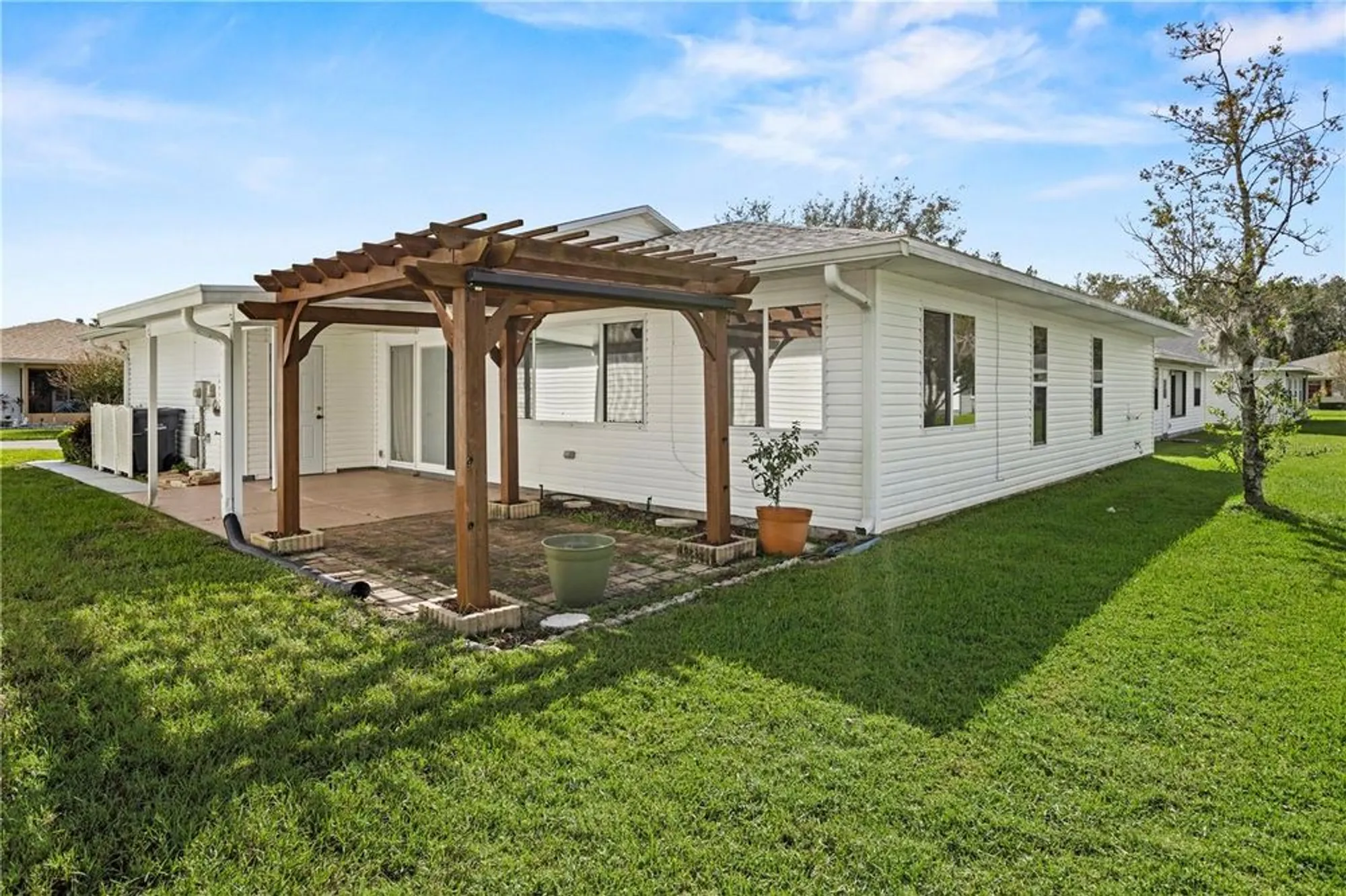 Property Slideshow image 30 of 46 | 1618 birchwood loop, Lakeland, FL, 33811