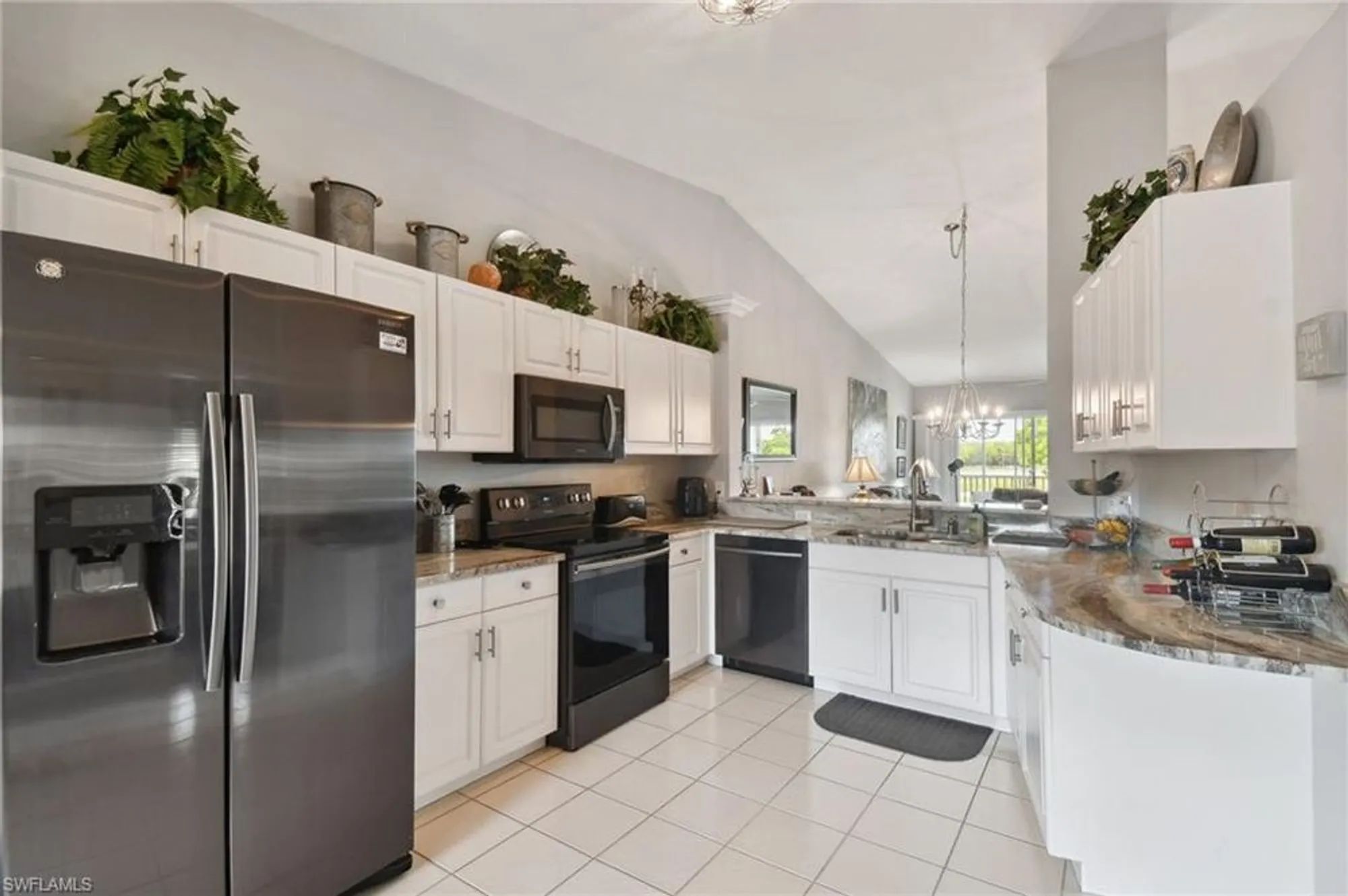 Property Slideshow image 6 of 46 | 9165 michael cir 1002, Naples, FL, 34113