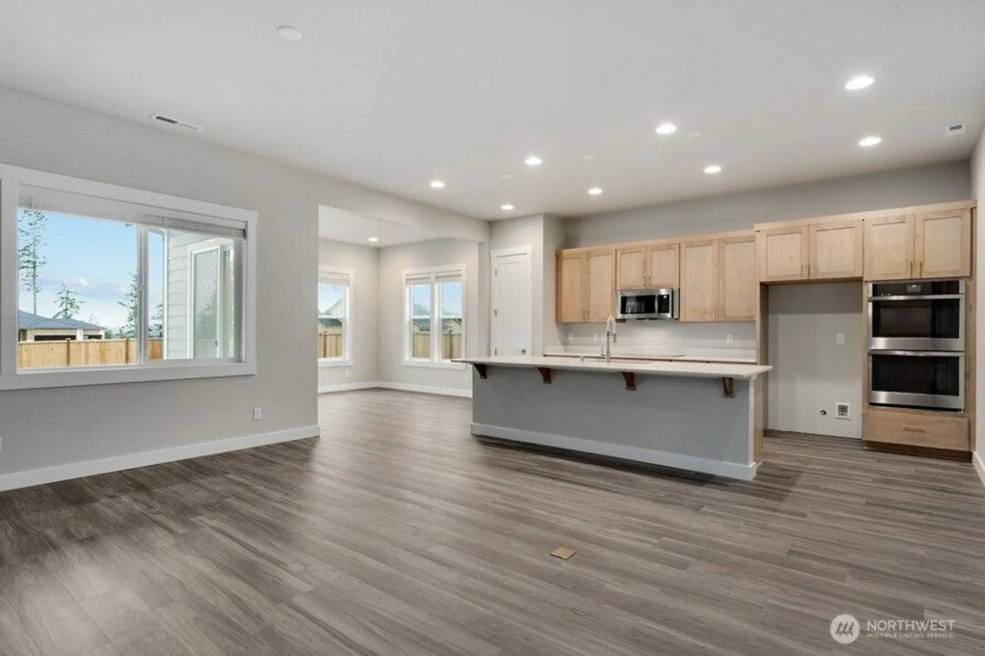 Property Slideshow image 2 of 12 | 31 mccartney peak # 76, Port Ludlow, WA, 98365