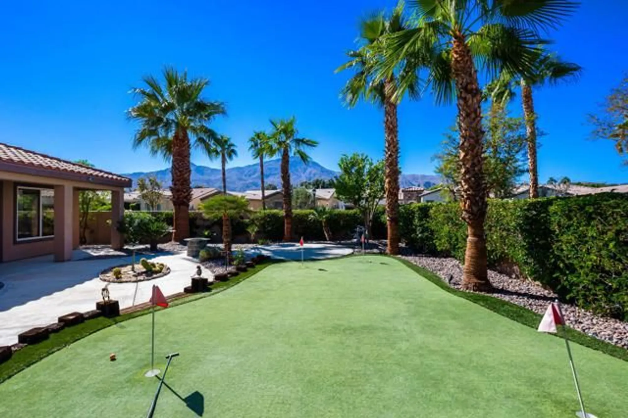 Property Slideshow image 33 of 79 | 81626 prism dr, La Quinta, CA, 92253