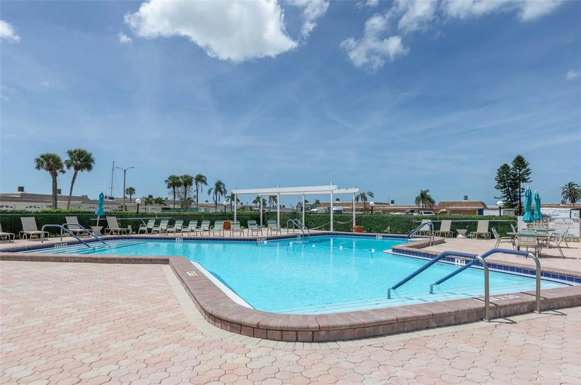 Property Slideshow image 27 of 38 | 1 boca ciega point blvd apt 212, St Petersburg, FL, 33708