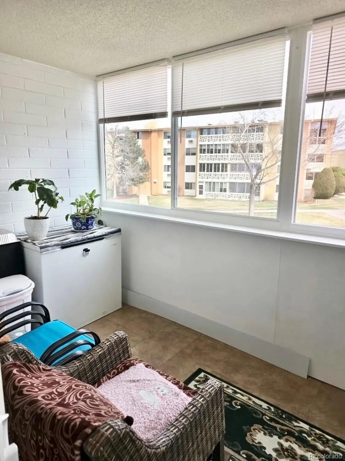 Property Slideshow image 8 of 12 | 635 s alton way 1b, Denver, CO, 80247
