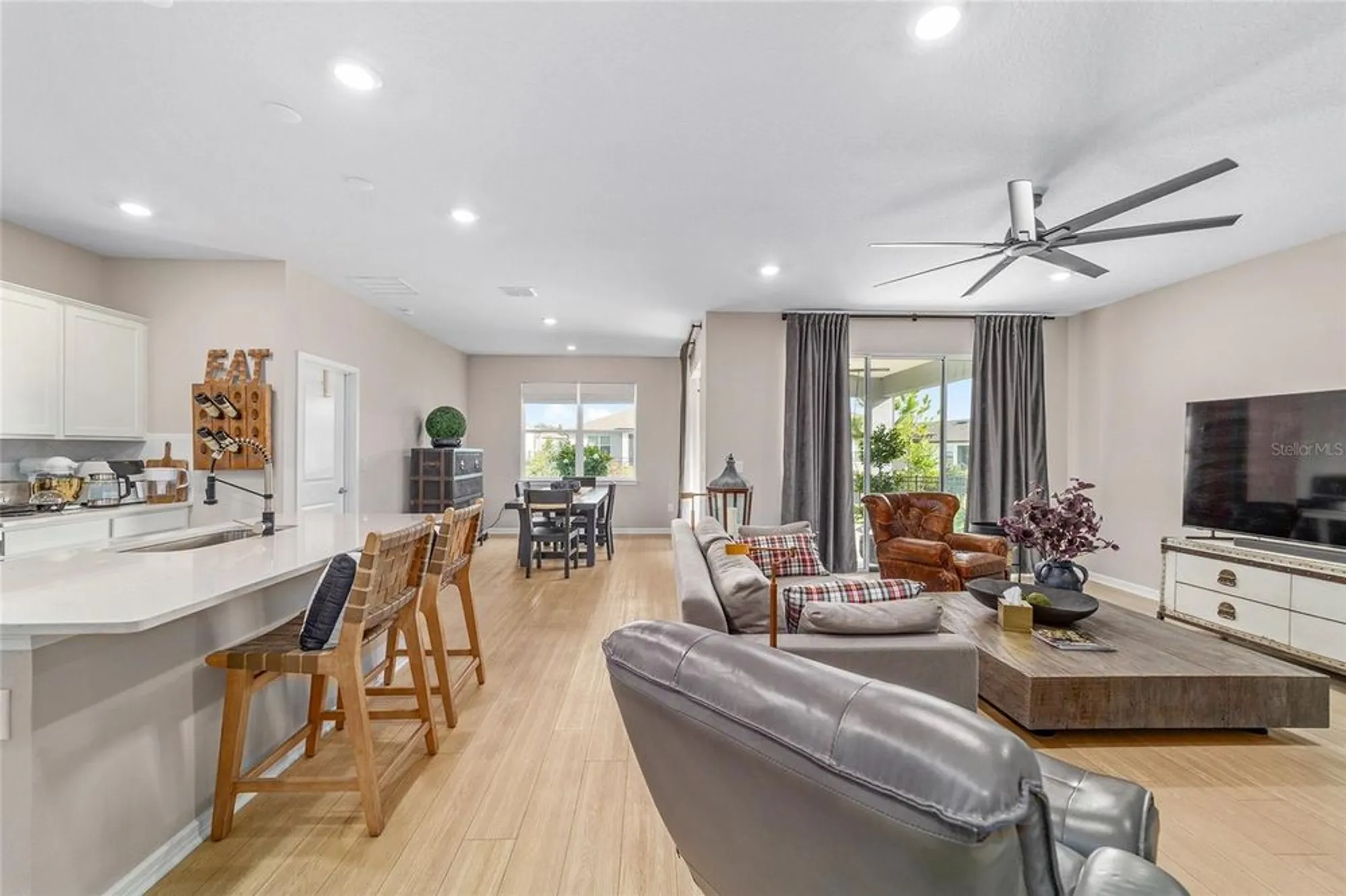 Property Slideshow image 11 of 62 | 8464 sw 52nd lane rd, Ocala, FL, 34481