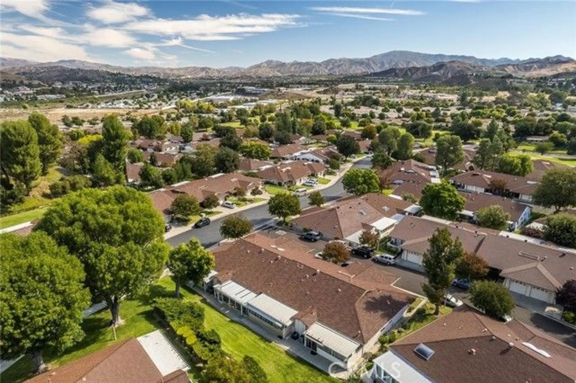 Property Slideshow image 27 of 51 | 26751 winsome cir, Newhall, CA, 91321