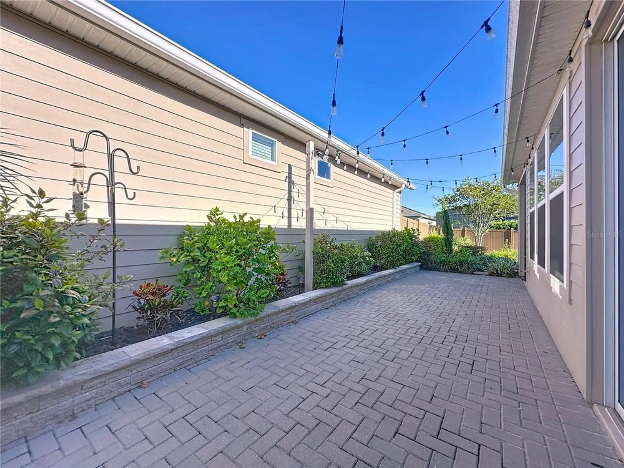 Property Slideshow image 43 of 79 | 373 alcove dr, Groveland, FL, 34736