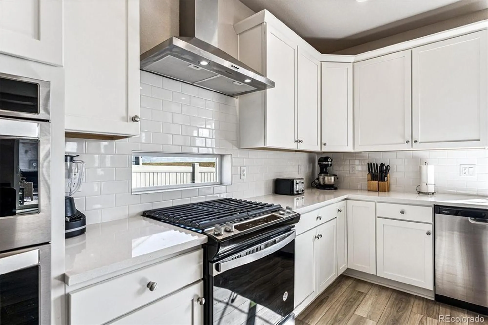 Property Slideshow image 12 of 28 | 5126 n quemoy ct, Aurora, CO, 80019