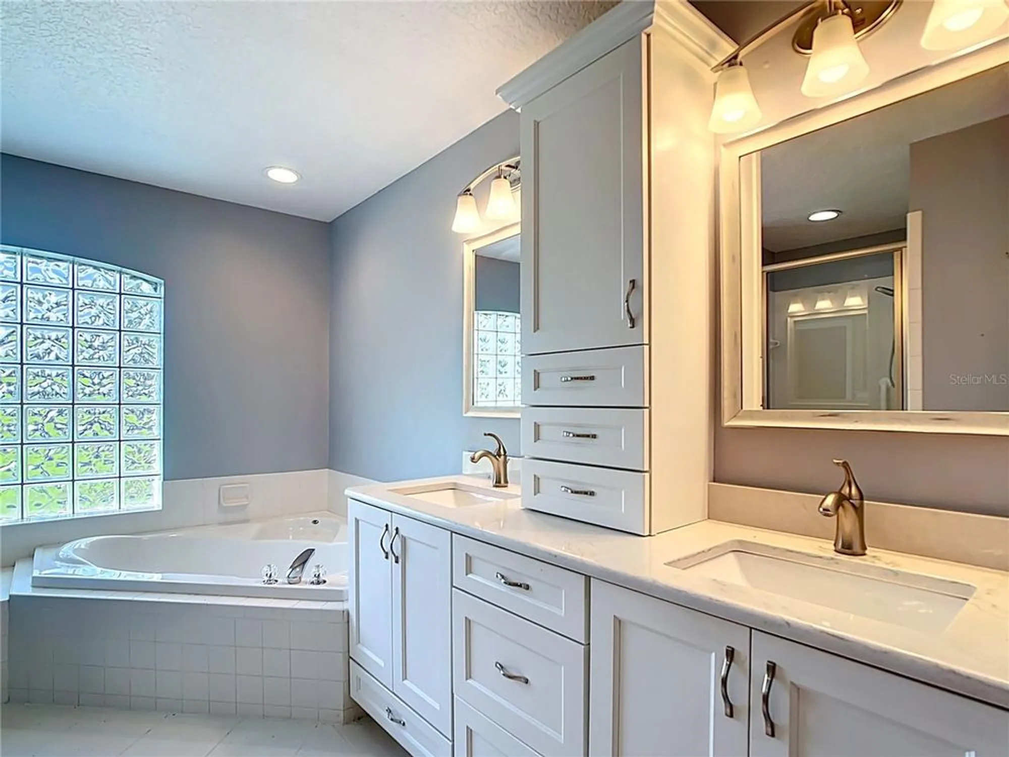 Property Slideshow image 21 of 41 | 5311 saddleback ct, Lady Lake, FL, 32159