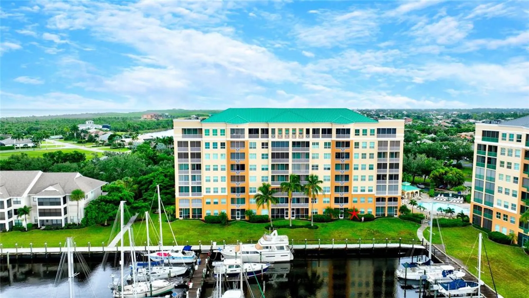 Property Slideshow image 33 of 37 | 2060 matecumbe key rd 2102, Punta Gorda, FL, 33955