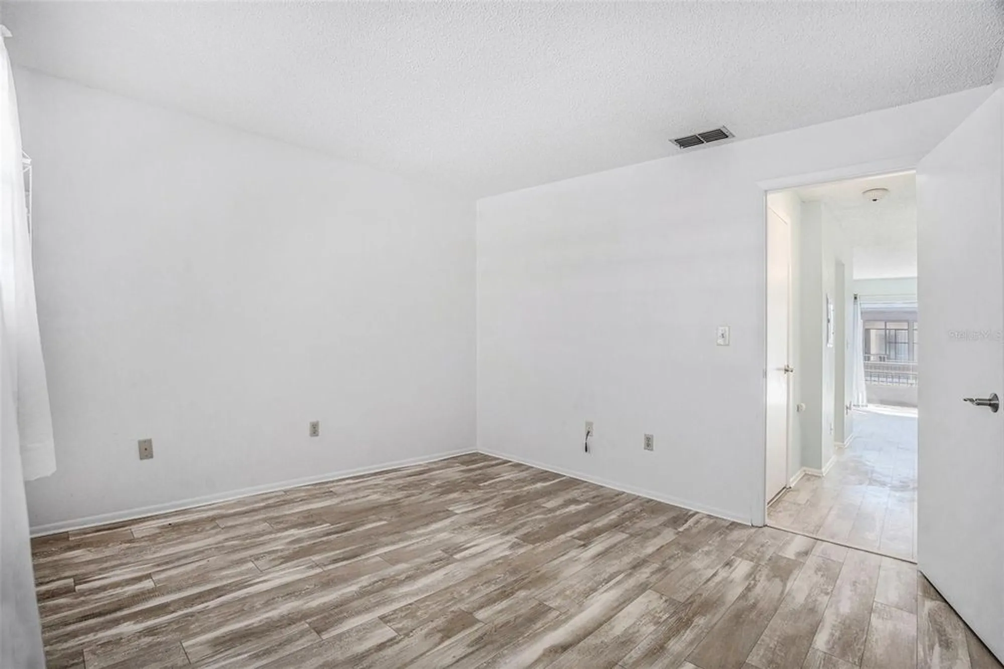 Property Slideshow image 21 of 35 | 5971 terrace park dr n unit 307, St Petersburg, FL, 33709