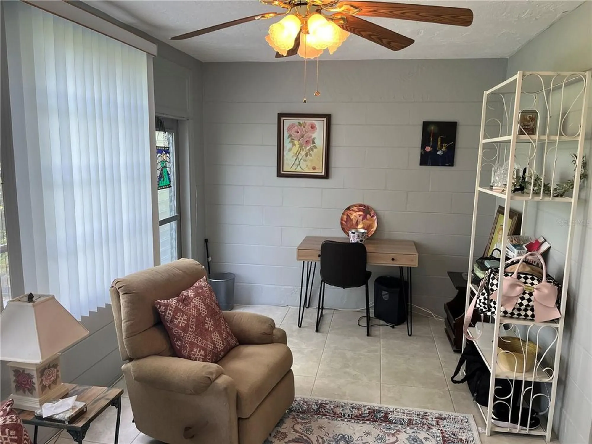 Property Slideshow image 14 of 41 | 2462 brazilia dr 22, Clearwater, FL, 33763