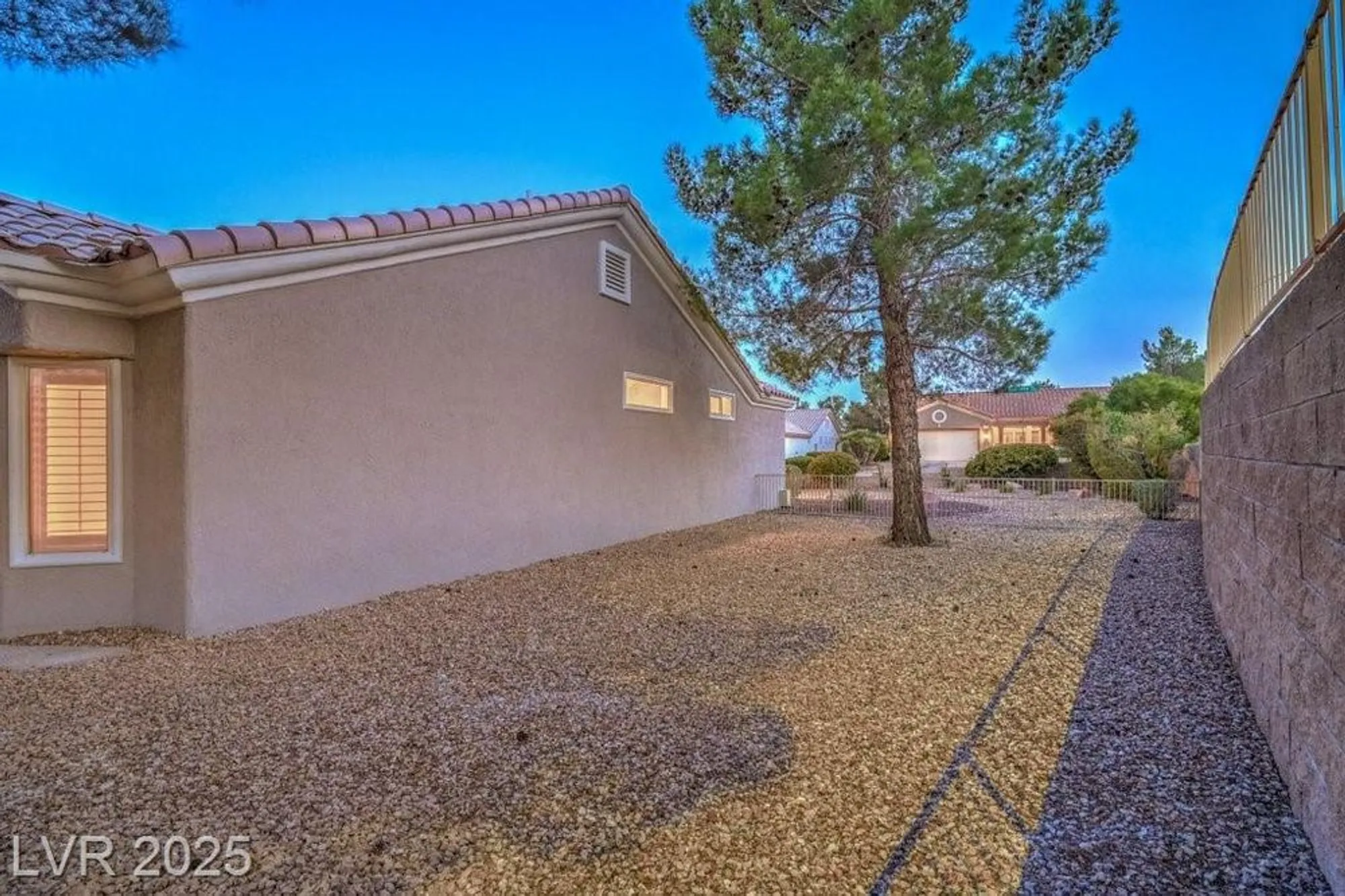Property Slideshow image 27 of 44 | 10920 black ledge ave, Las Vegas, NV, 89134