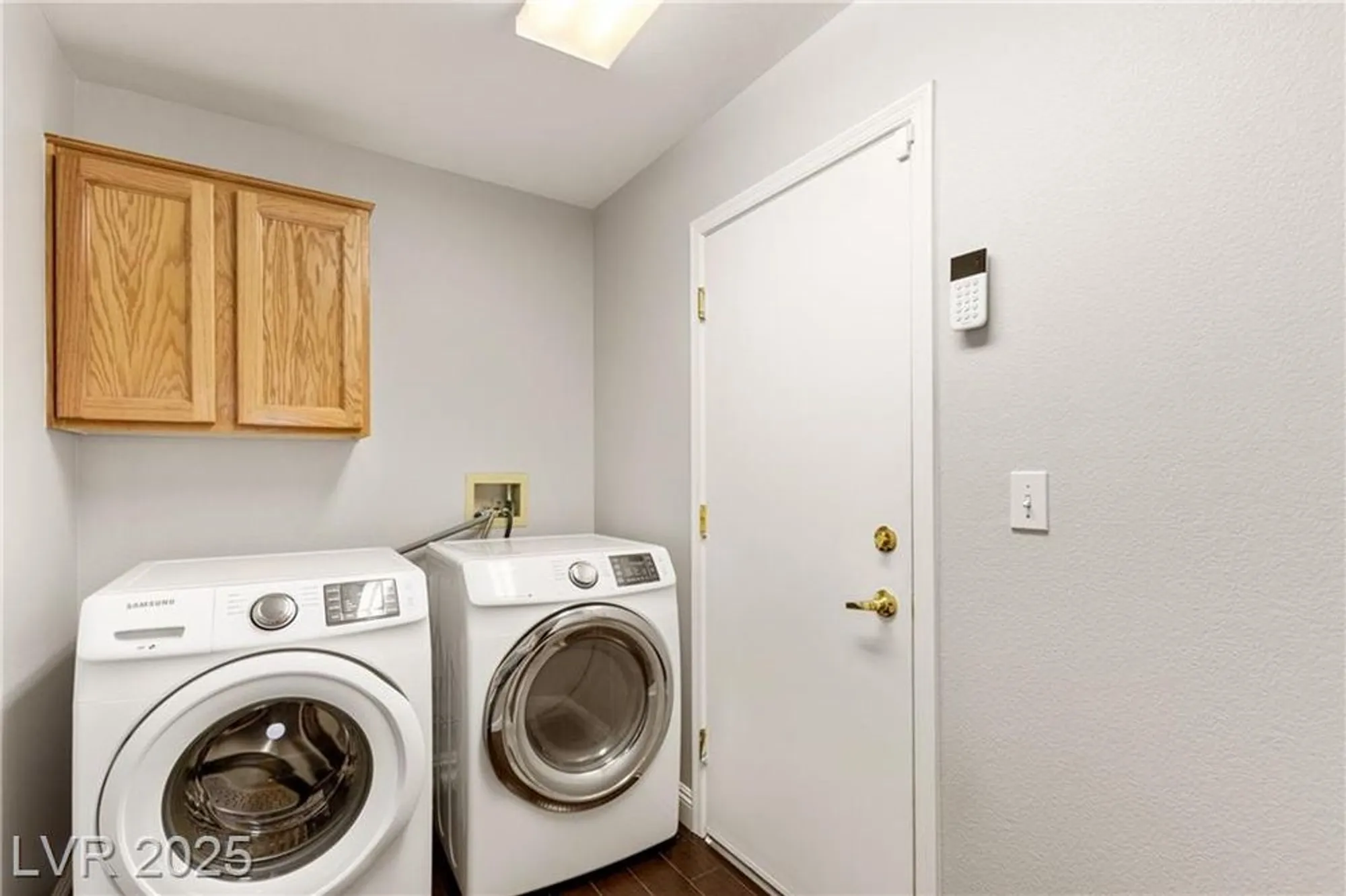 Property Slideshow image 23 of 27 | 10416 frostburg ln, Las Vegas, NV, 89134