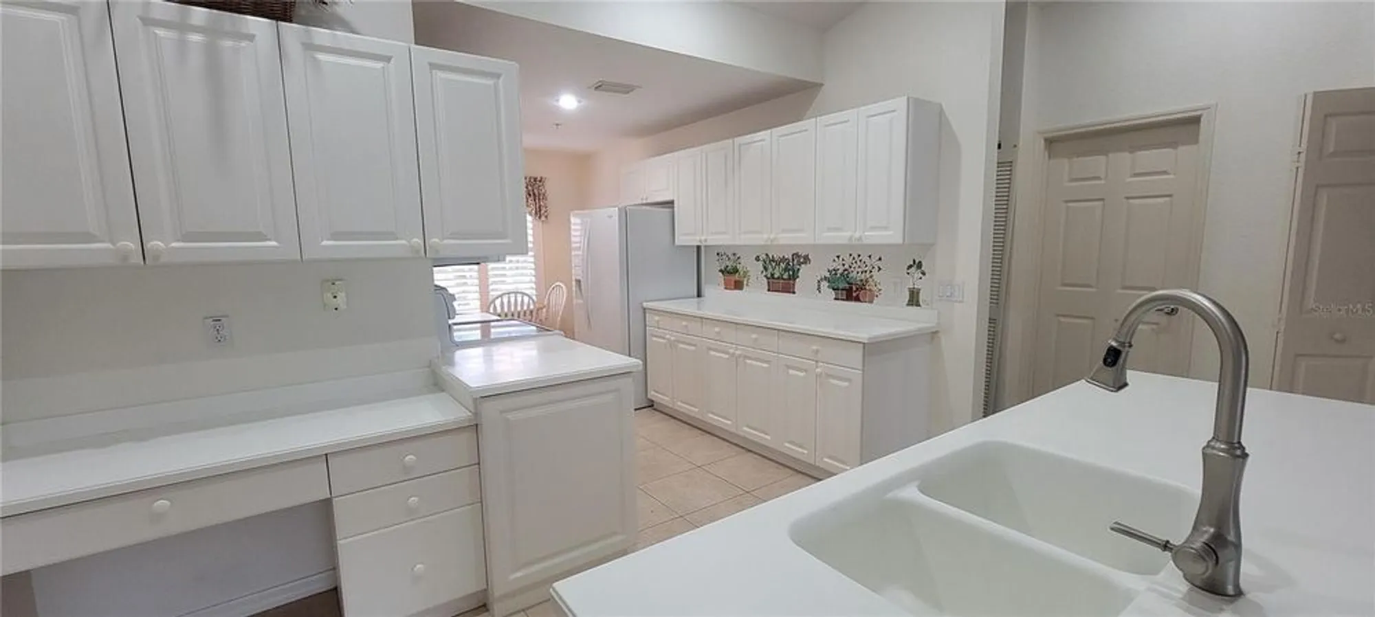 Property Slideshow image 12 of 75 | 6834 fairview ter # 6834, Bradenton, FL, 34203