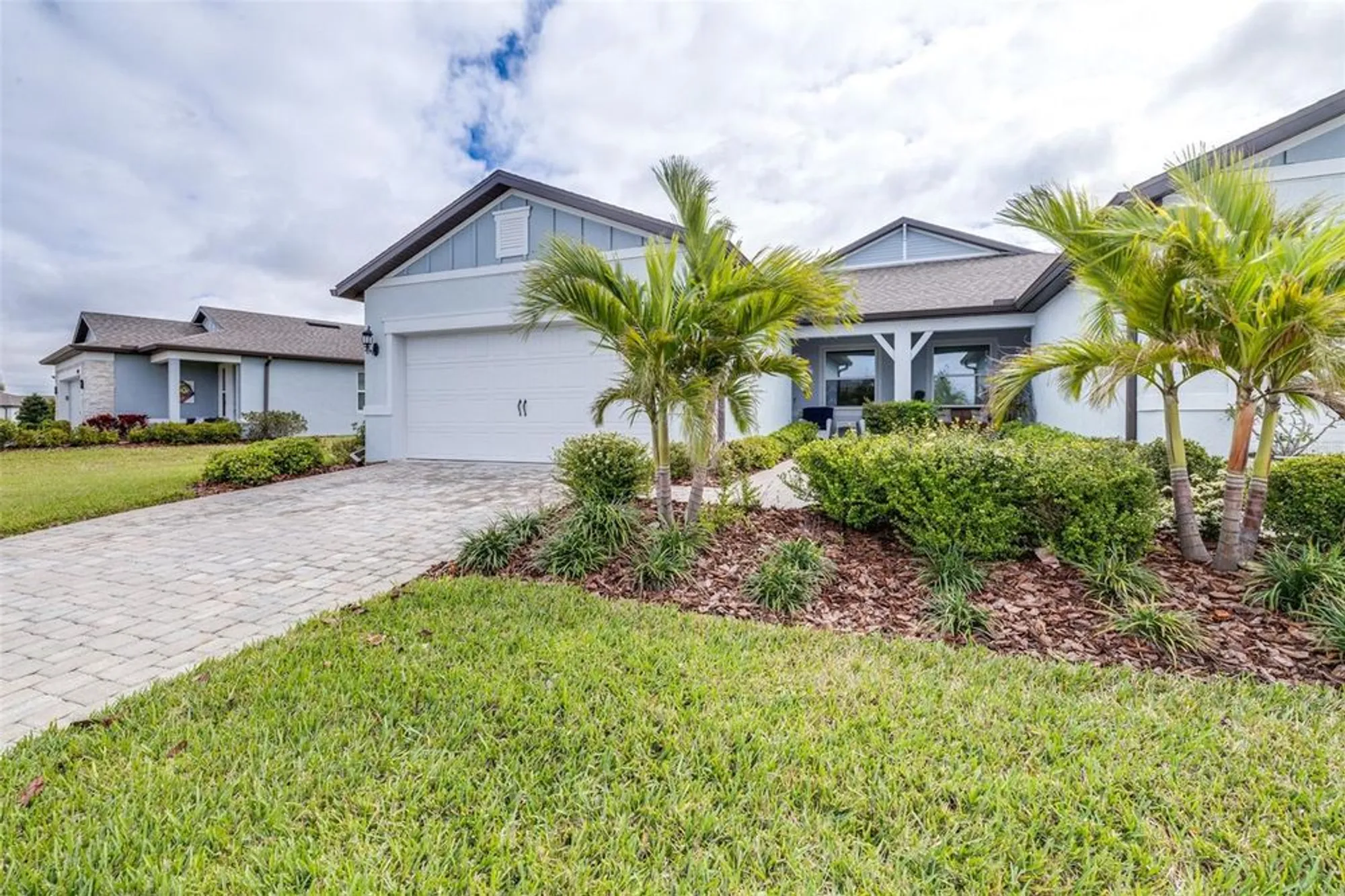 Property Slideshow image 2 of 81 | 8435 ocean tides cv, Parrish, FL, 34219