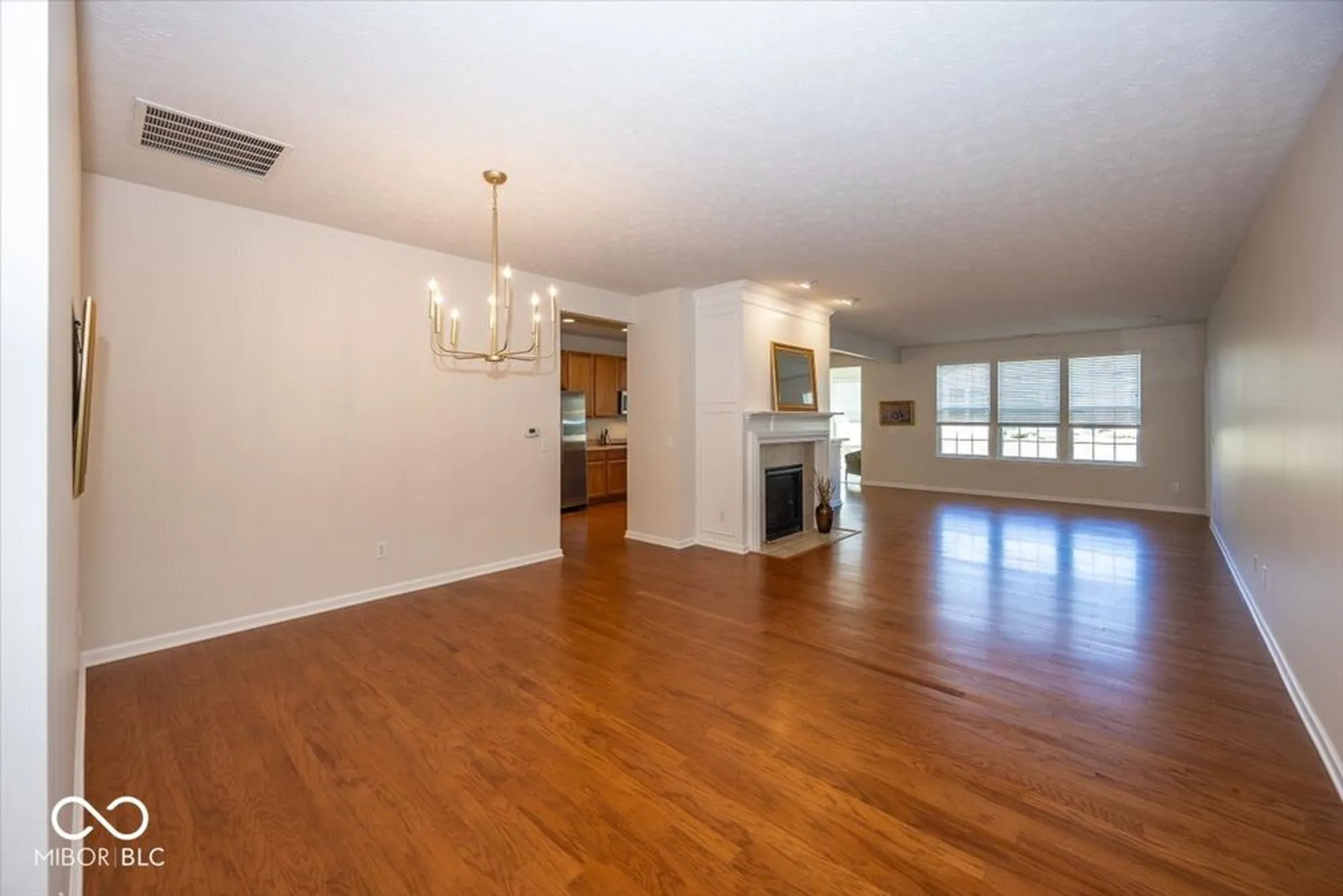 Property Slideshow image 13 of 54 | 12926 venito trl, Fishers, IN, 46037